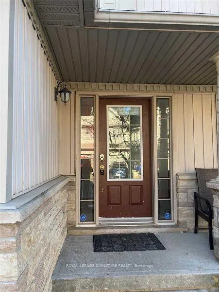 Front of Unit A5, 110 Activa Avenue