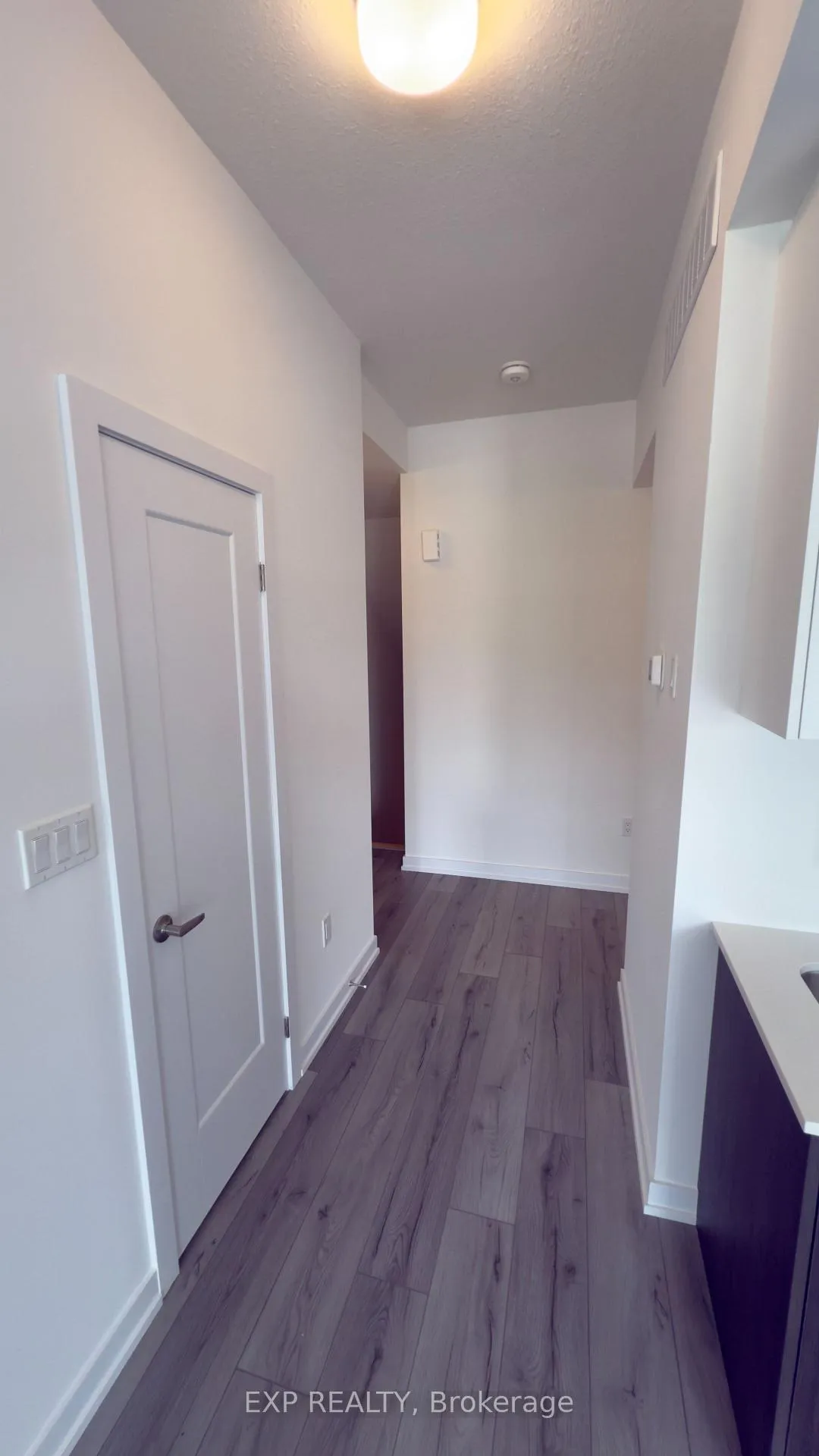 Photo 4 of Unit L20, 40 Palace Street N, Kitchener — HOMEH