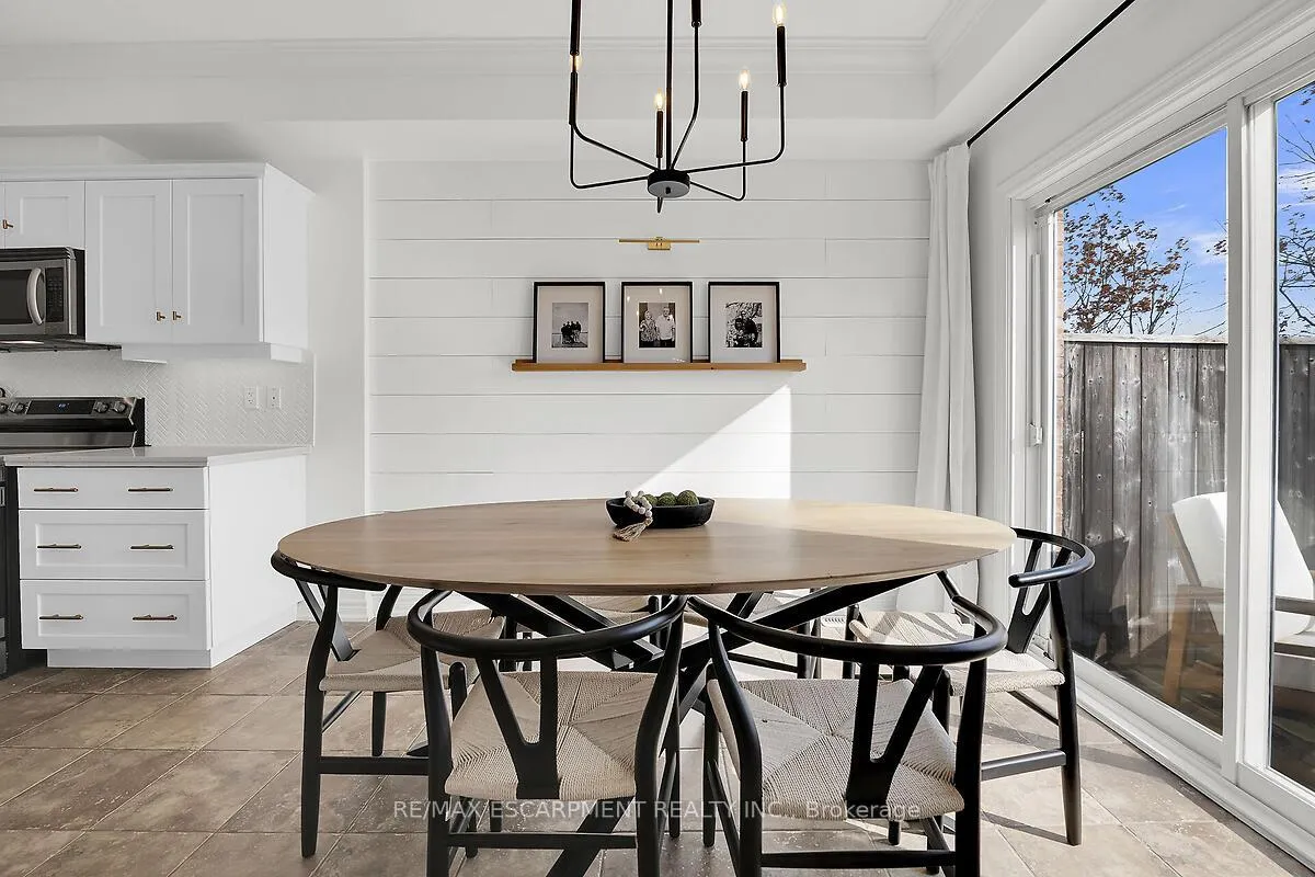 Photo 15 of 80 Myers Lane, Hamilton, Ancaster — HOMEH