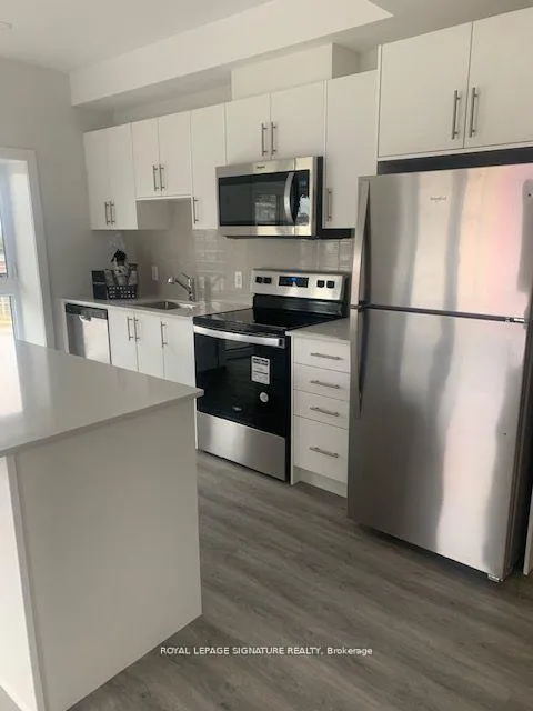 Photo 9 of Unit 513, 1000 Lackner Place, Kitchener — HOMEH