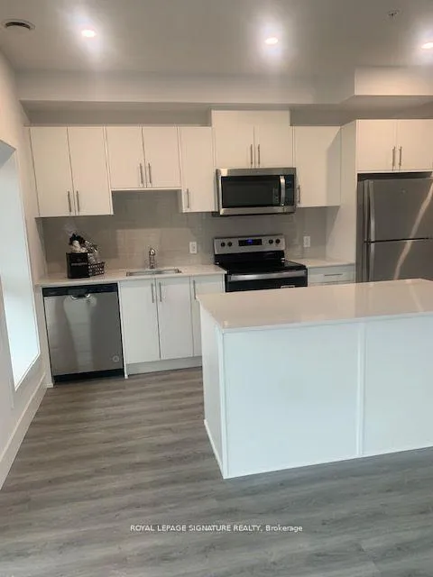 Photo 10 of Unit 513, 1000 Lackner Place, Kitchener — HOMEH