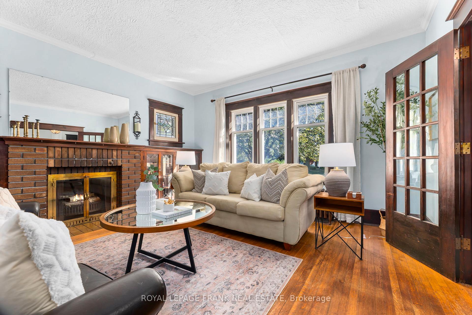 Photo 16 of 30 Lowe Street, Clarington, Bowmanville — HOMEH