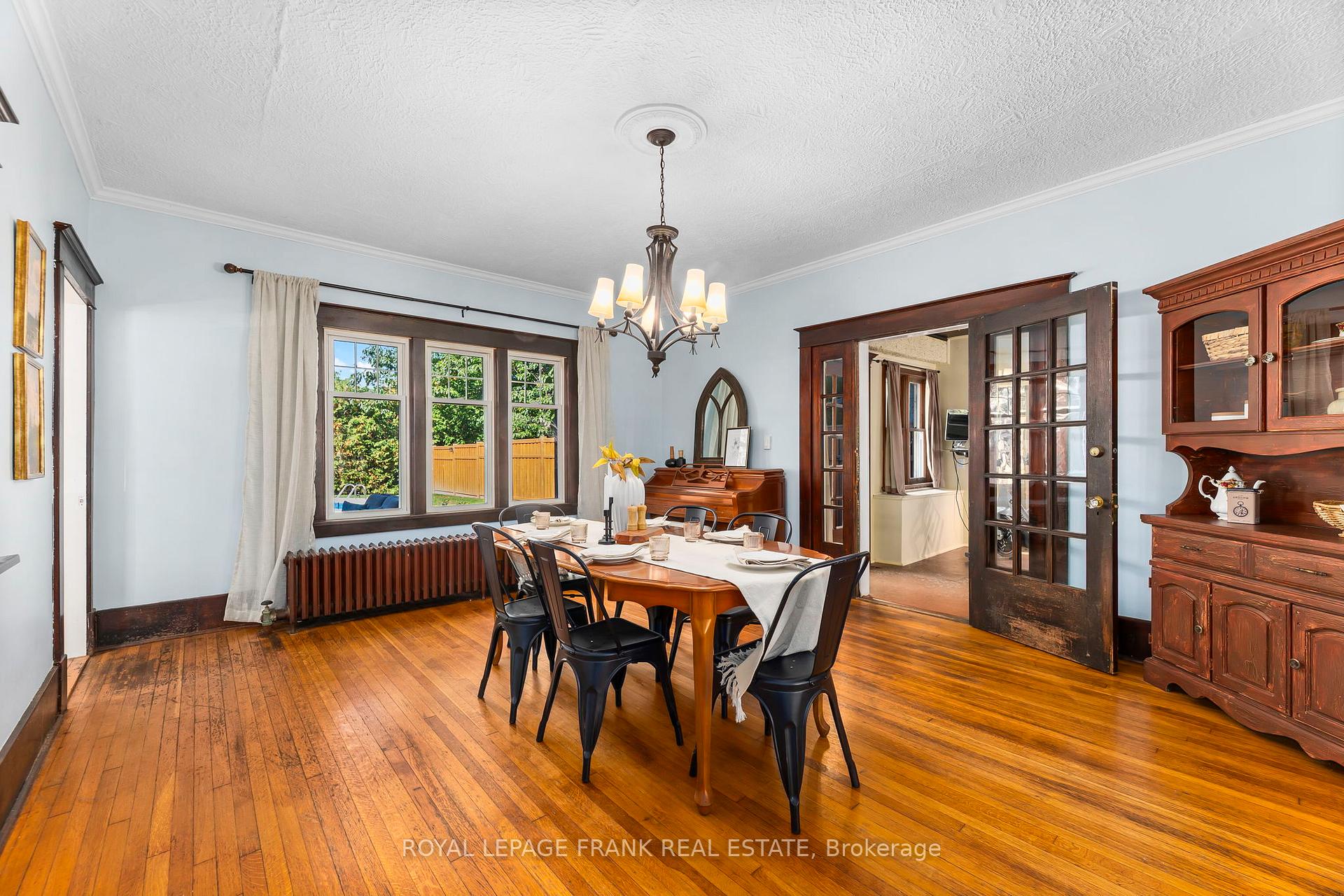 Photo 21 of 30 Lowe Street, Clarington, Bowmanville — HOMEH