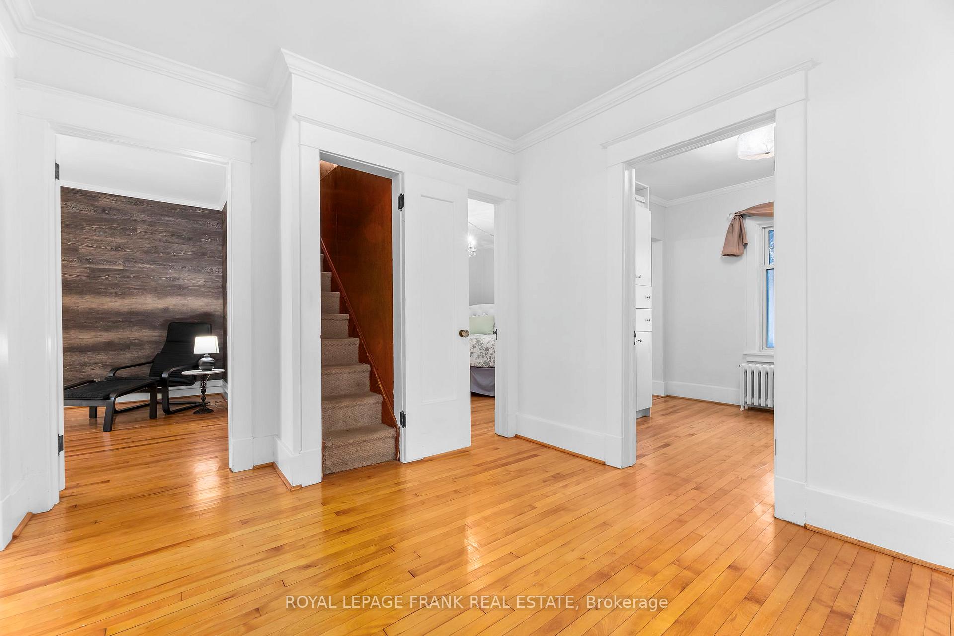 Photo 28 of 30 Lowe Street, Clarington, Bowmanville — HOMEH