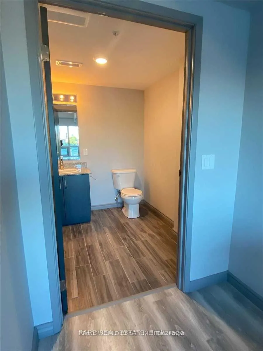Photo 5 of Unit B411, 275 Larch Street, Waterloo, Lakeshore Village — HOMEH