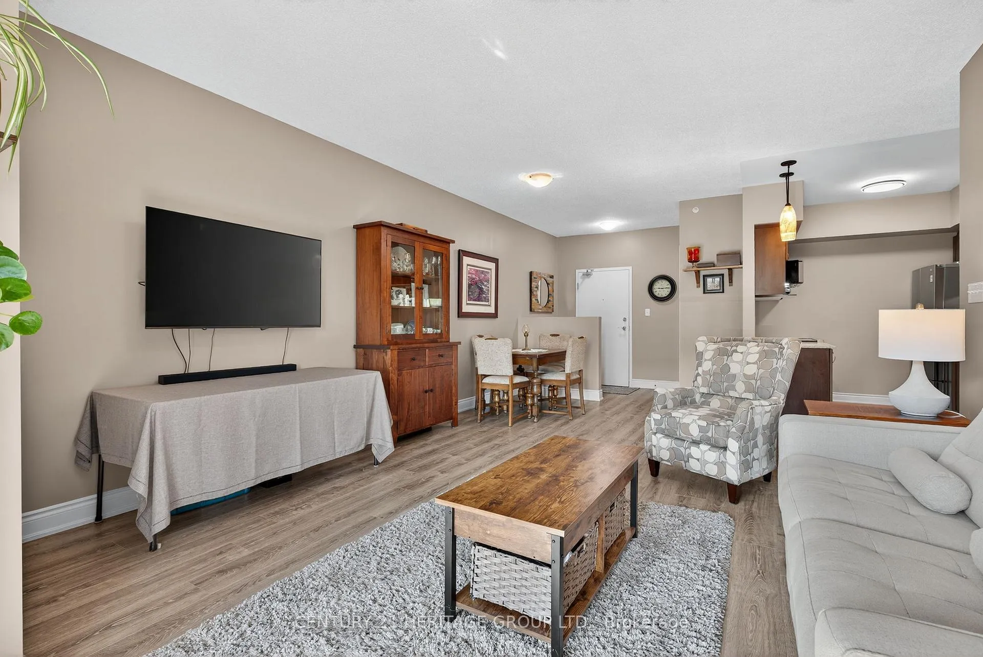 Photo 13 of Unit 206, 40 Ferndale Drive S, Barrie, Ardagh — HOMEH