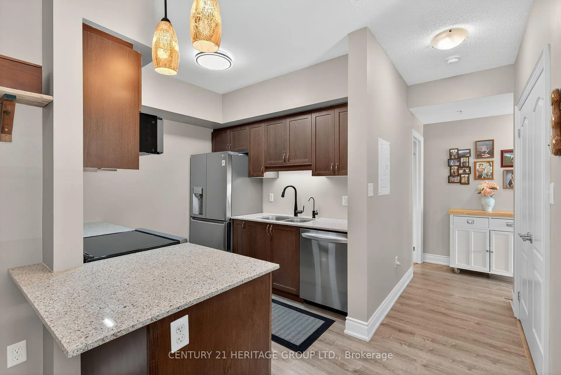 Photo 15 of Unit 206, 40 Ferndale Drive S, Barrie, Ardagh — HOMEH