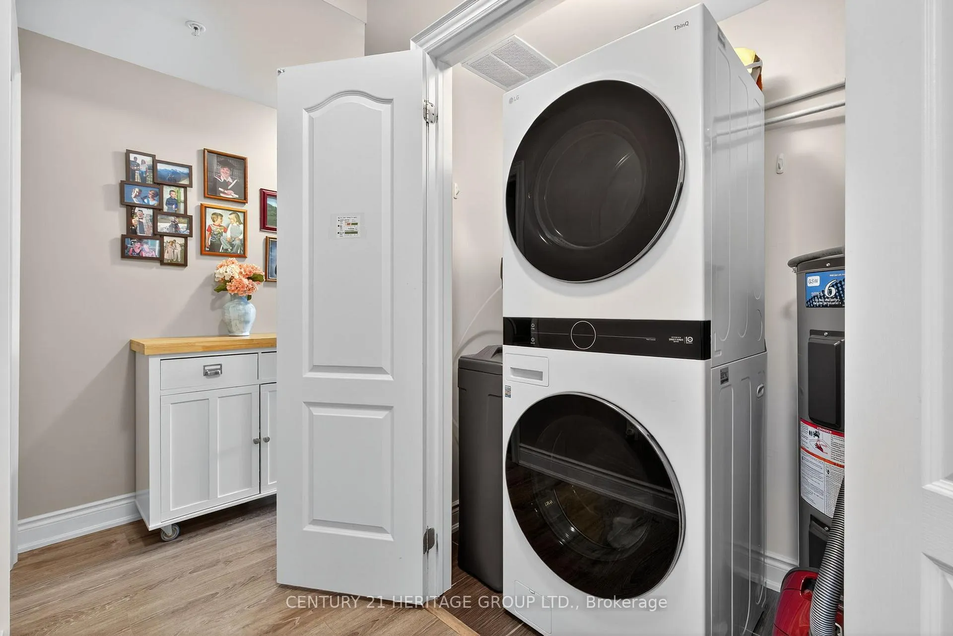 Photo 28 of Unit 206, 40 Ferndale Drive S, Barrie, Ardagh — HOMEH