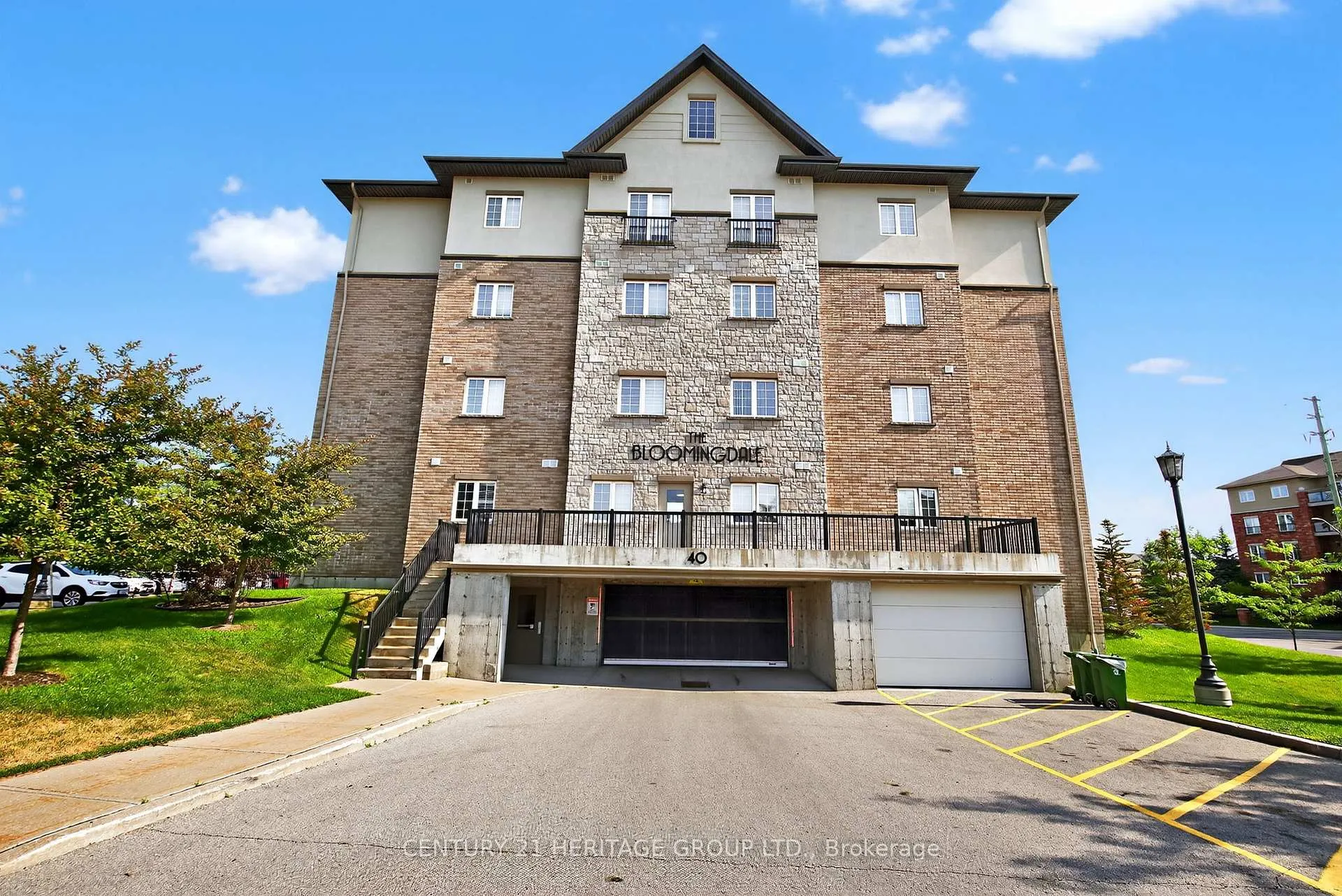 Photo 34 of Unit 206, 40 Ferndale Drive S, Barrie, Ardagh — HOMEH