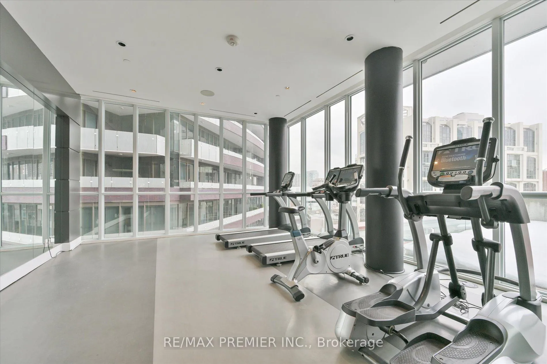 Photo 16 of Unit 407, 32 Davenport Road, Toronto, The Annex — HOMEH