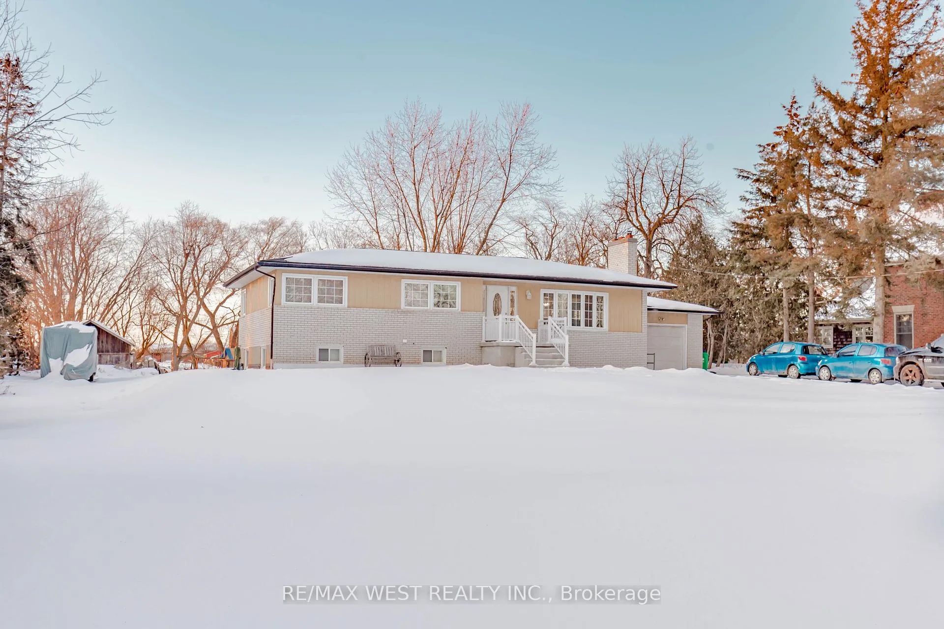 Photo 2 of 5968 Olde Baseline Rd W, Caledon, Rural Caledon — HOMEH