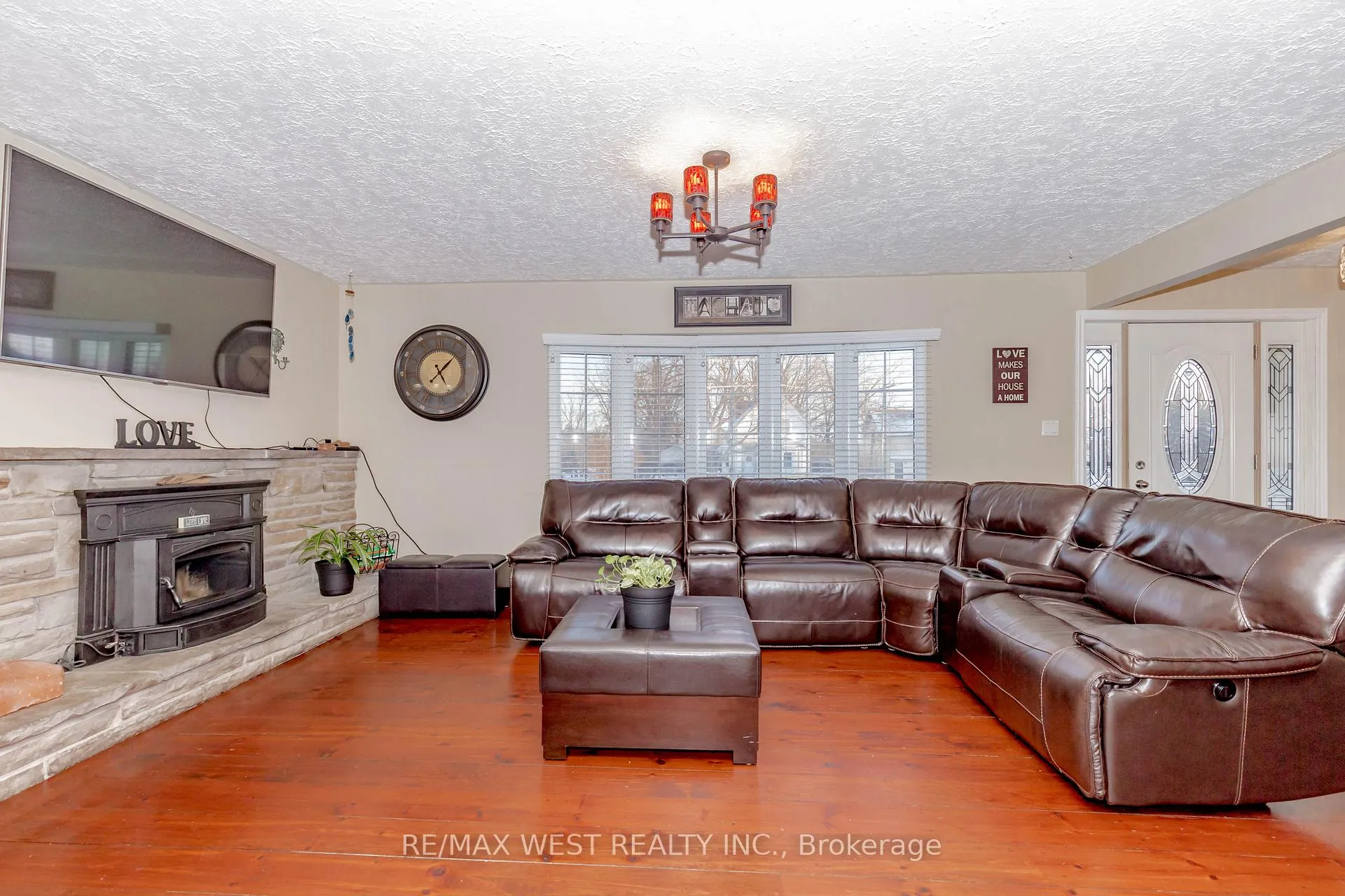 Photo 4 of 5968 Olde Baseline Rd W, Caledon, Rural Caledon — HOMEH