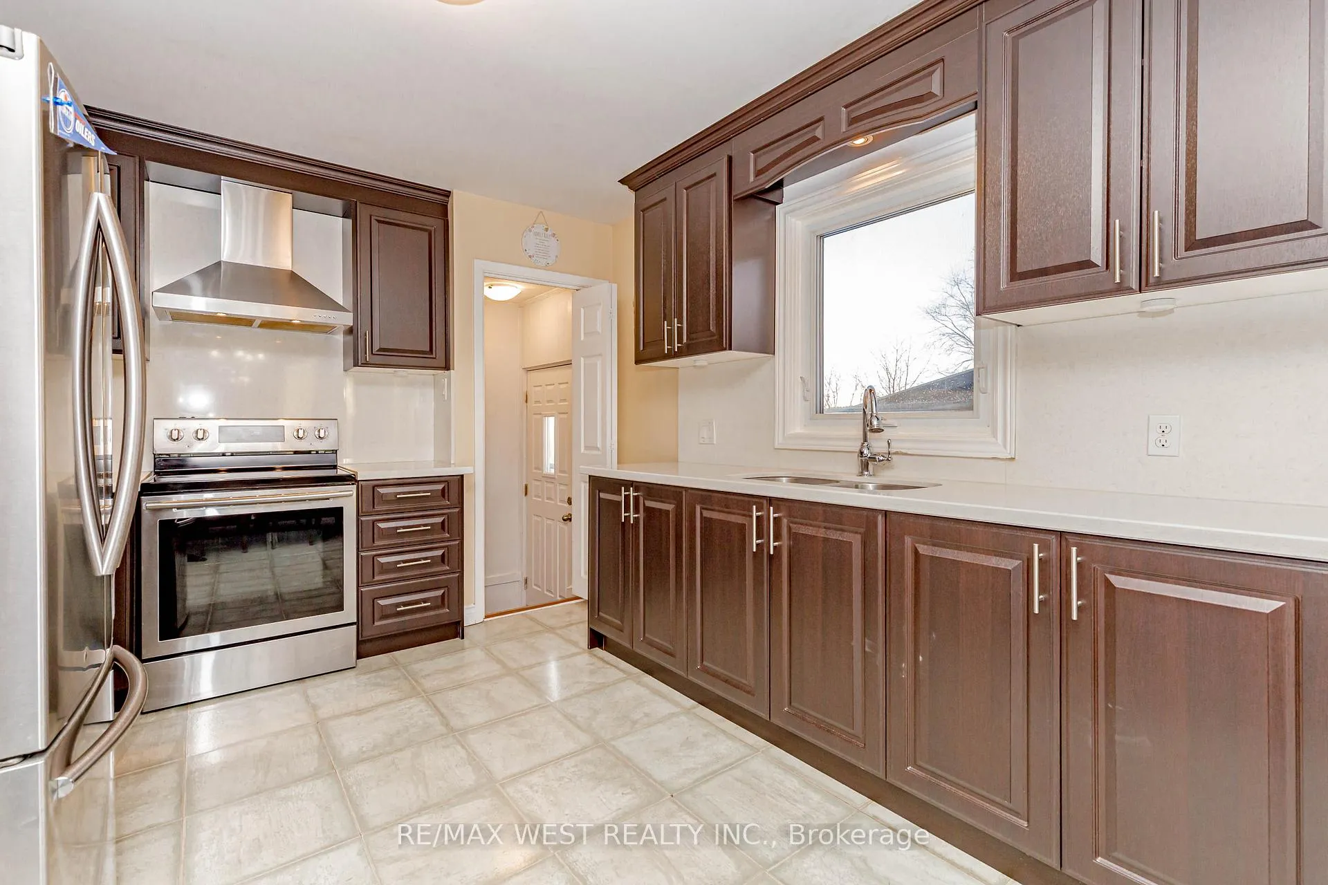 Photo 8 of 5968 Olde Baseline Rd W, Caledon, Rural Caledon — HOMEH
