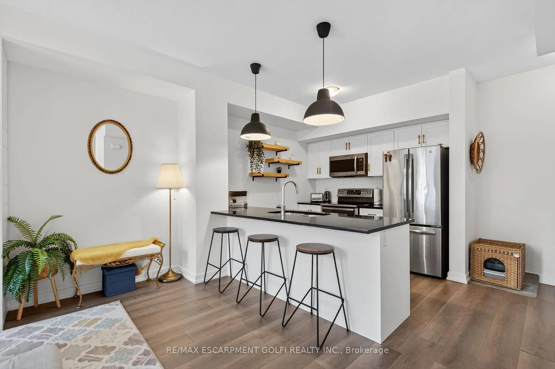 Photo 5 of Unit 21, 288 Glover Road, Hamilton, Fruitland — HOMEH