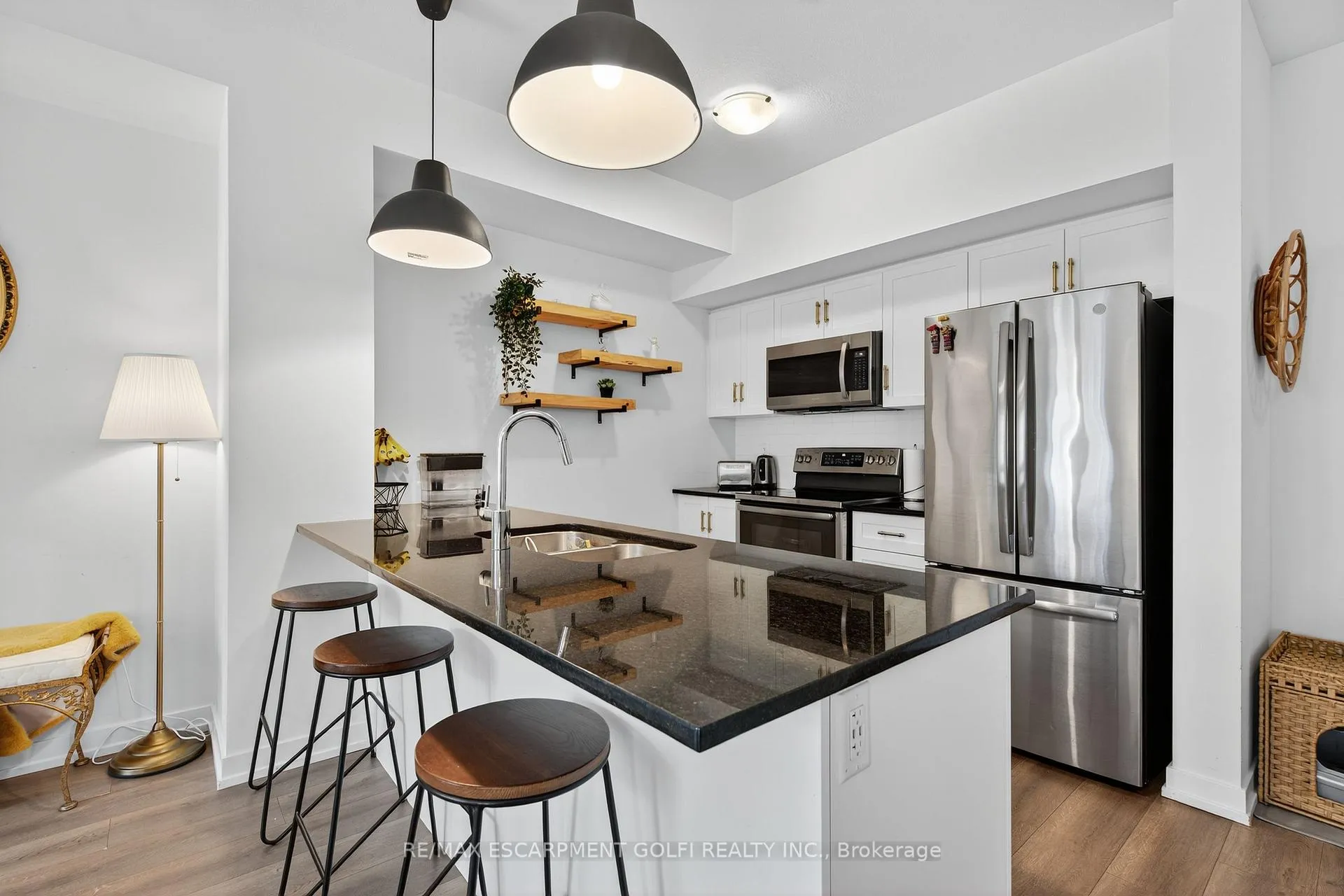 Photo 7 of Unit 21, 288 Glover Road, Hamilton, Fruitland — HOMEH