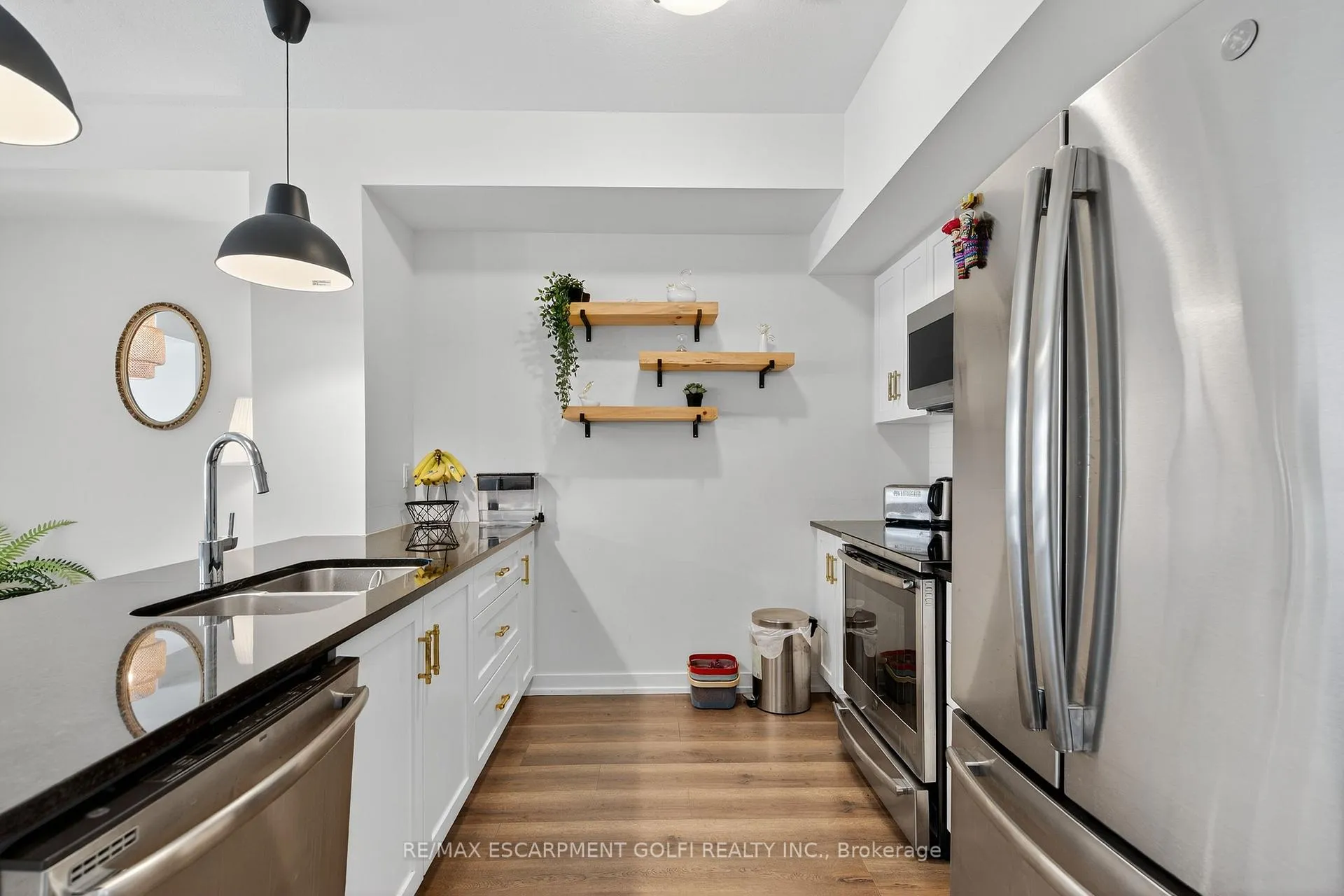 Photo 8 of Unit 21, 288 Glover Road, Hamilton, Fruitland — HOMEH