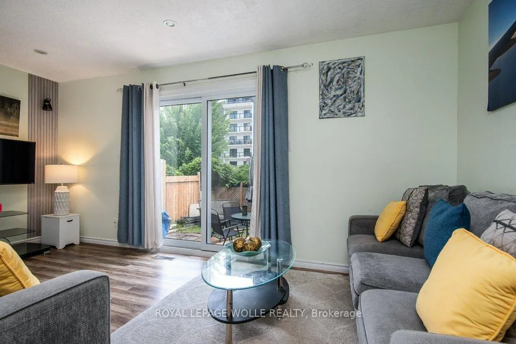 Photo 7 of Unit 3, 634 Strasburg Road, Kitchener — HOMEH