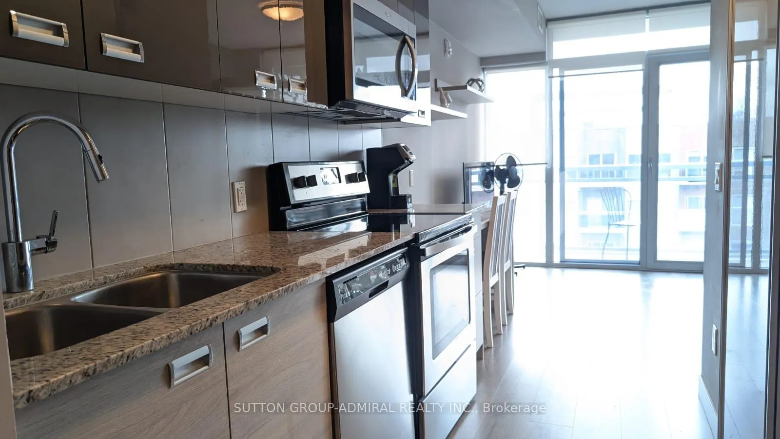 Photo 3 of Unit 603, 250 Albert Street, Waterloo, Beechwood/University — HOMEH