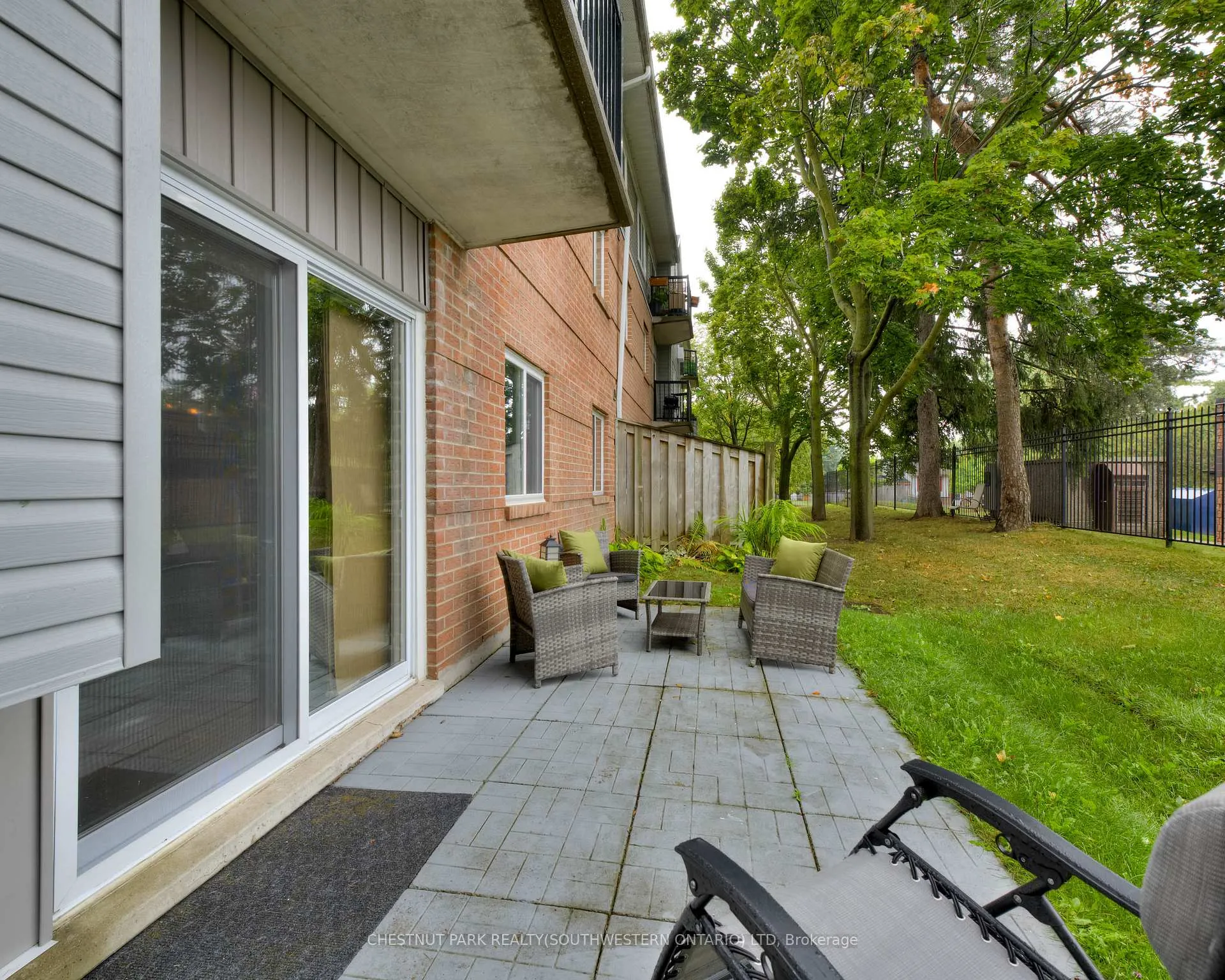 Photo 18 of Unit 105, 276 Eiwo Court, Waterloo, Lincoln Village — HOMEH