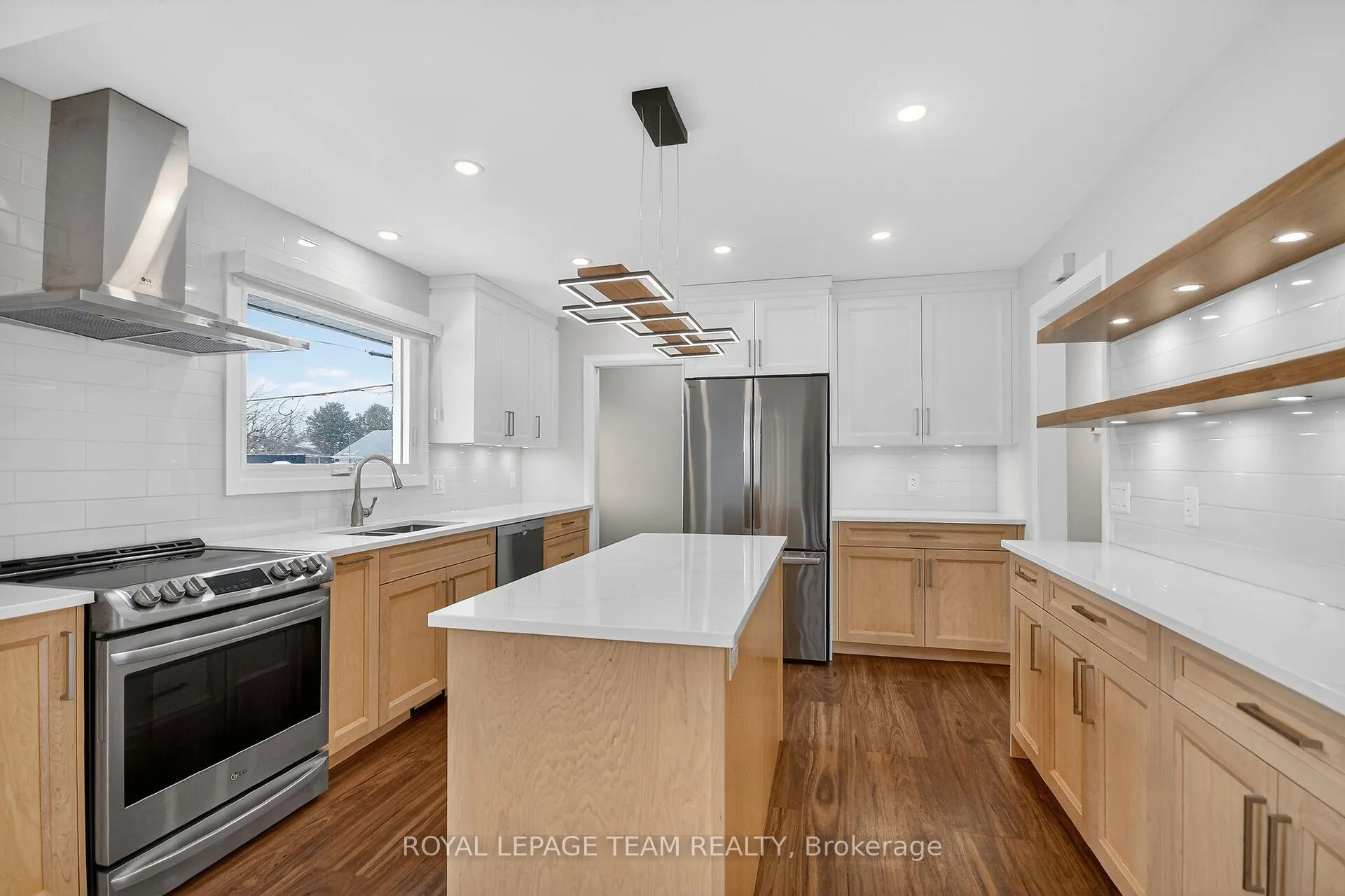 Photo 9 of 1264 Notting Hill Avenue, Ottawa, Ellwood — HOMEH
