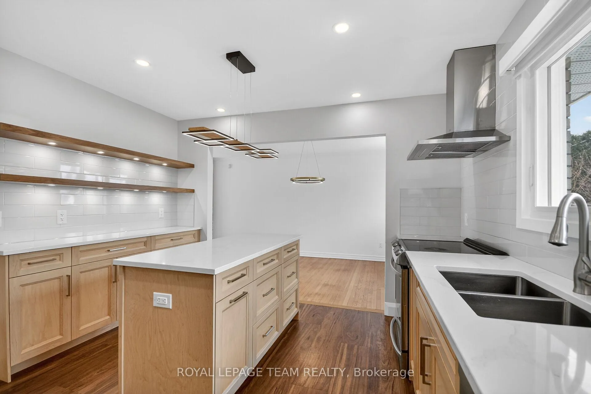 Photo 10 of 1264 Notting Hill Avenue, Ottawa, Ellwood — HOMEH