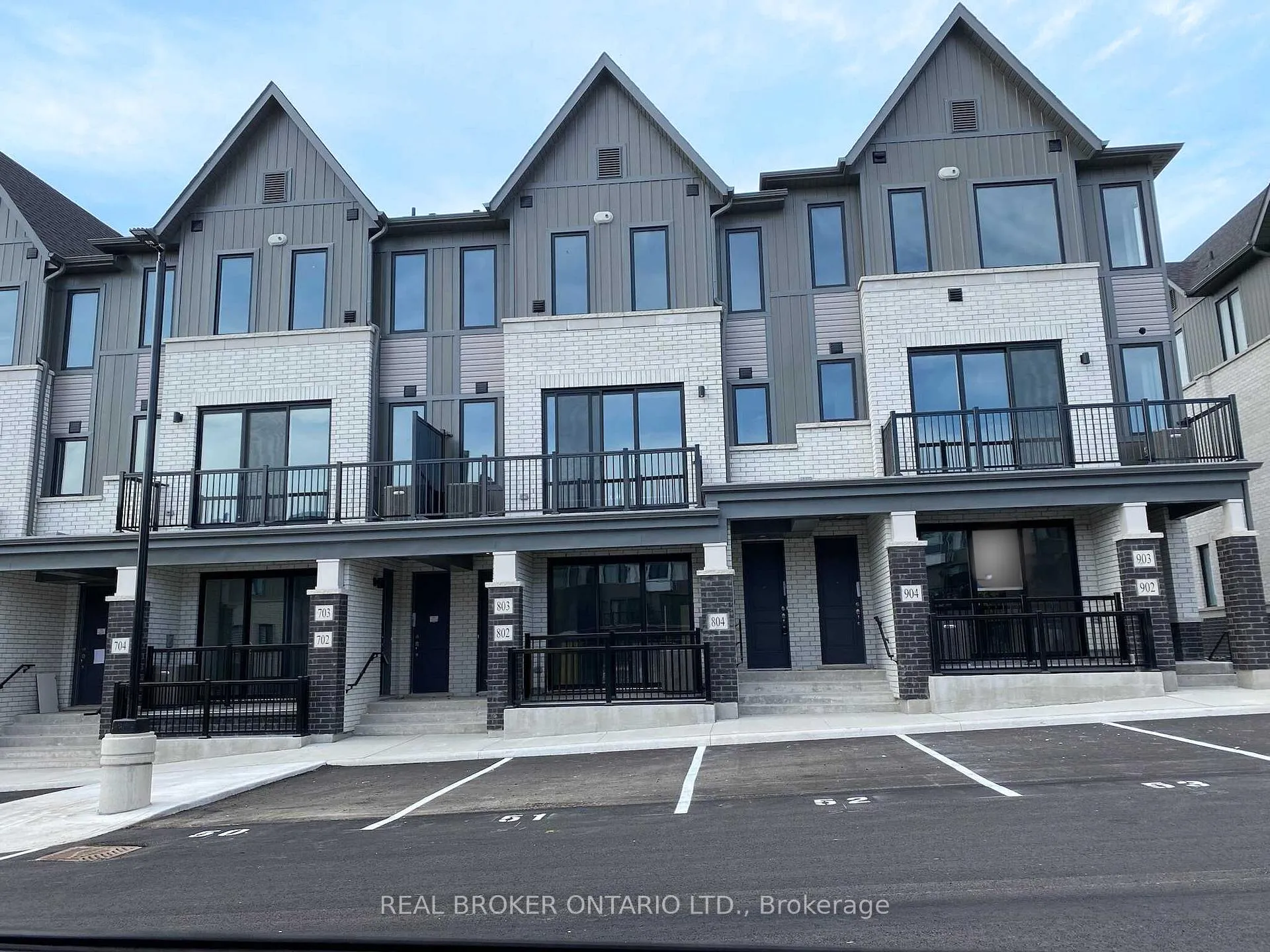 Front of Unit 702, 160 Densmore Road