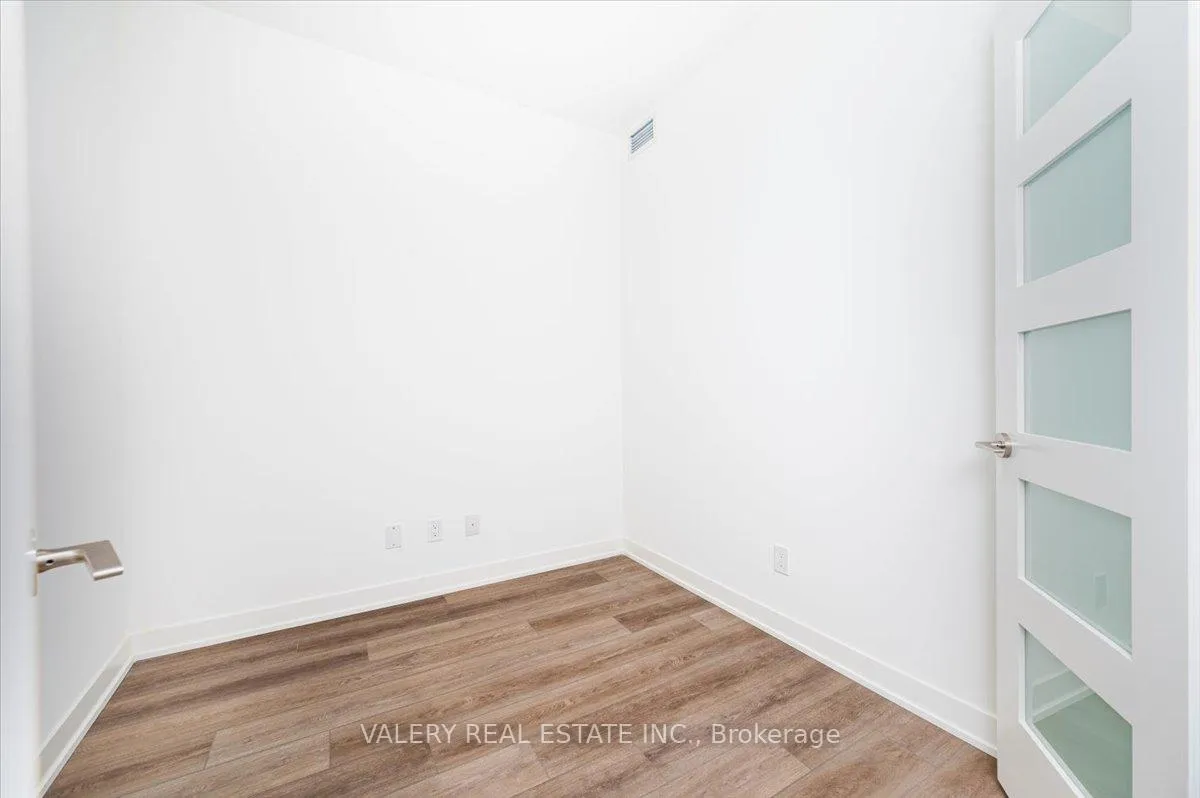 Photo 6 of Unit 1703, 8119 Birchmount Road, Markham, Unionville — HOMEH