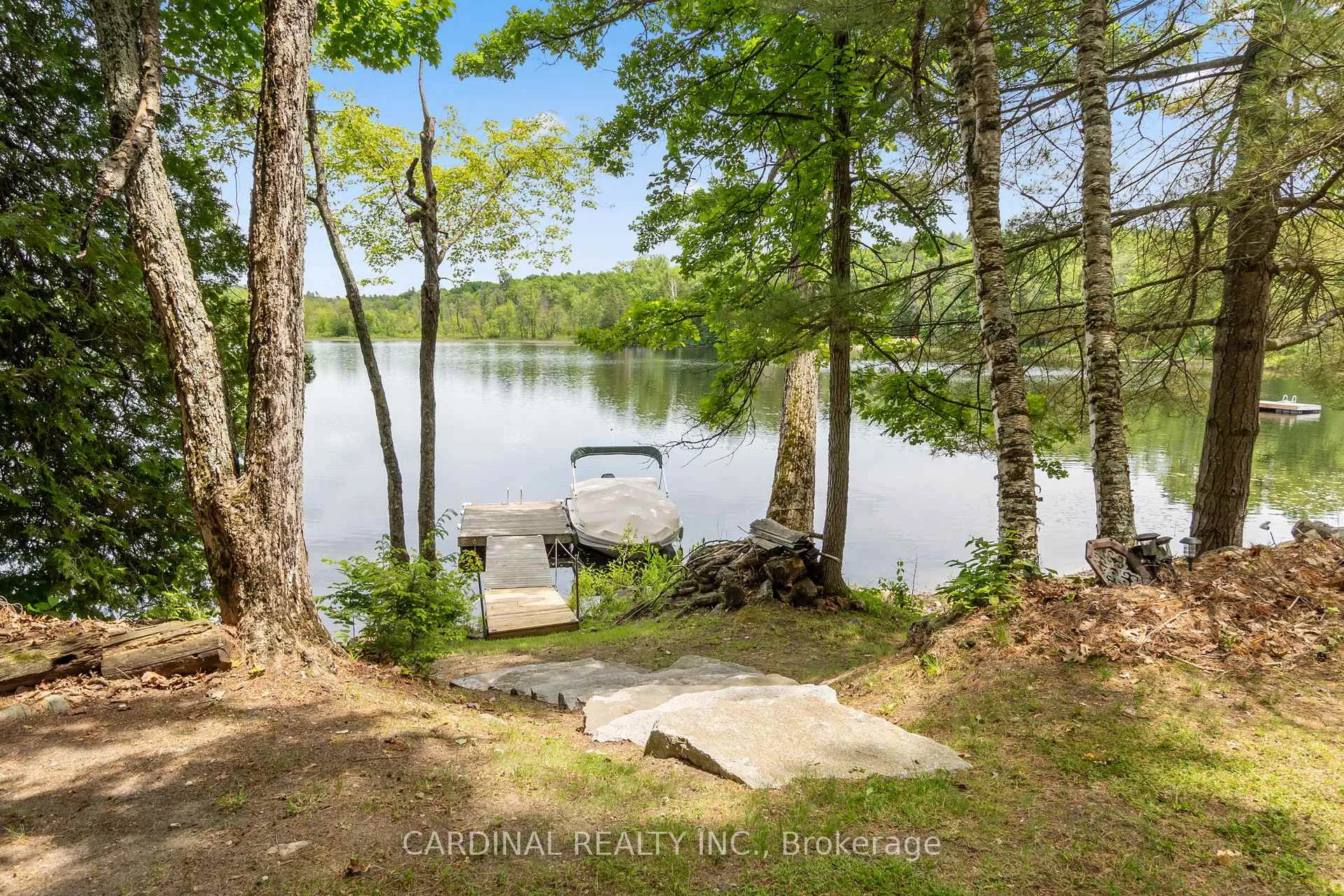 Photo 14 of 1028 Finch Lane, Frontenac, Frontenac Centre — HOMEH