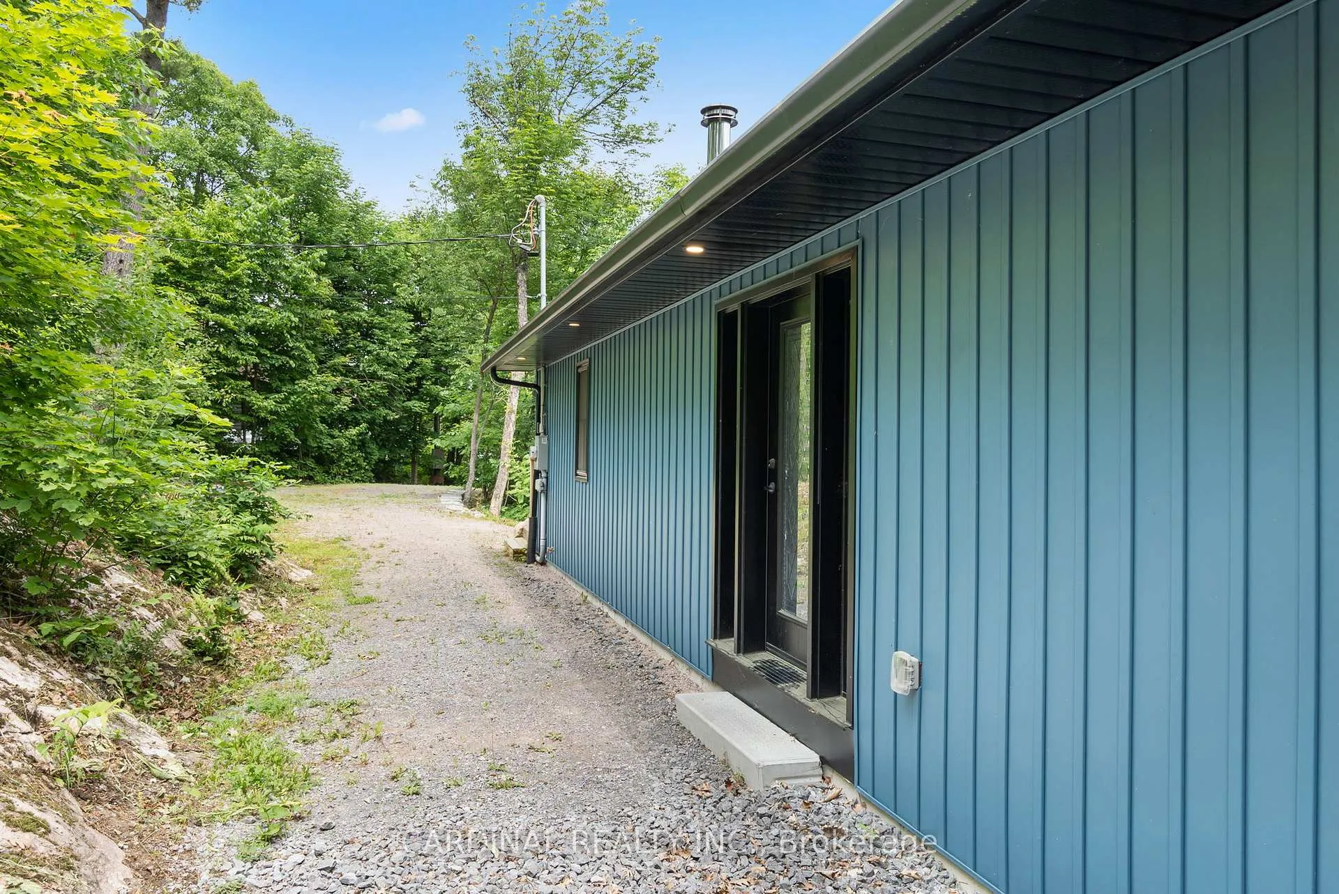 Photo 23 of 1028 Finch Lane, Frontenac, Frontenac Centre — HOMEH