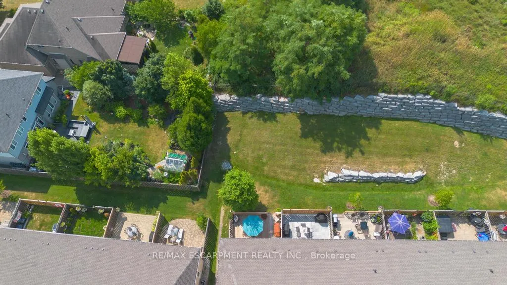 Photo 30 of 21 Forest Valley Crescent, Hamilton, Dundas — HOMEH