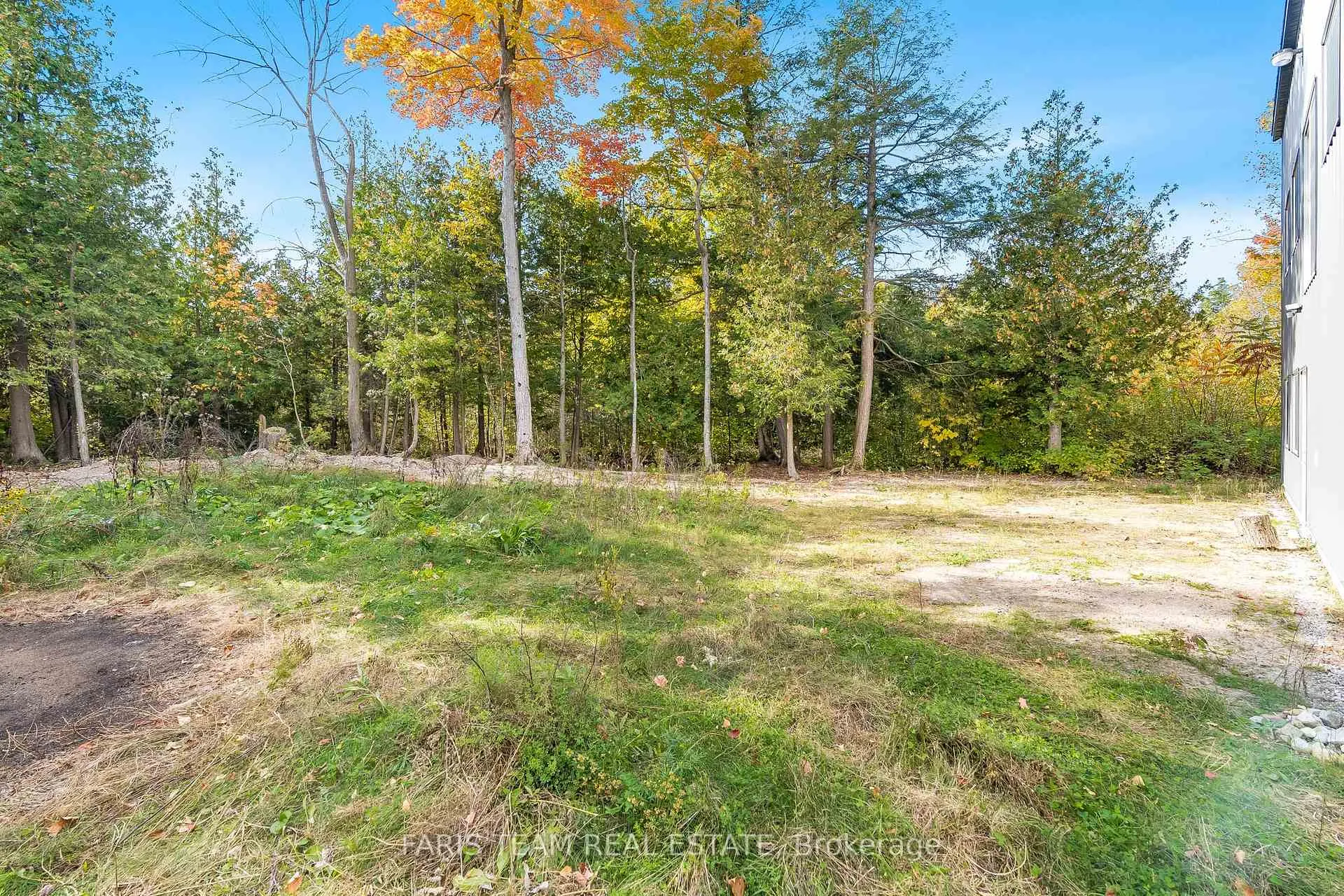 Photo 16 of 2576 Champlain Road, Tiny, Rural Tiny — HOMEH