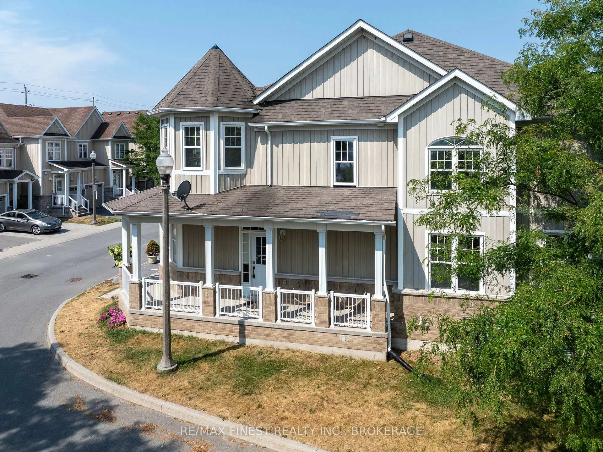 Photo 3 of 755 Newmarket Lane, Kingston, East of Sir John A. Blvd — HOMEH