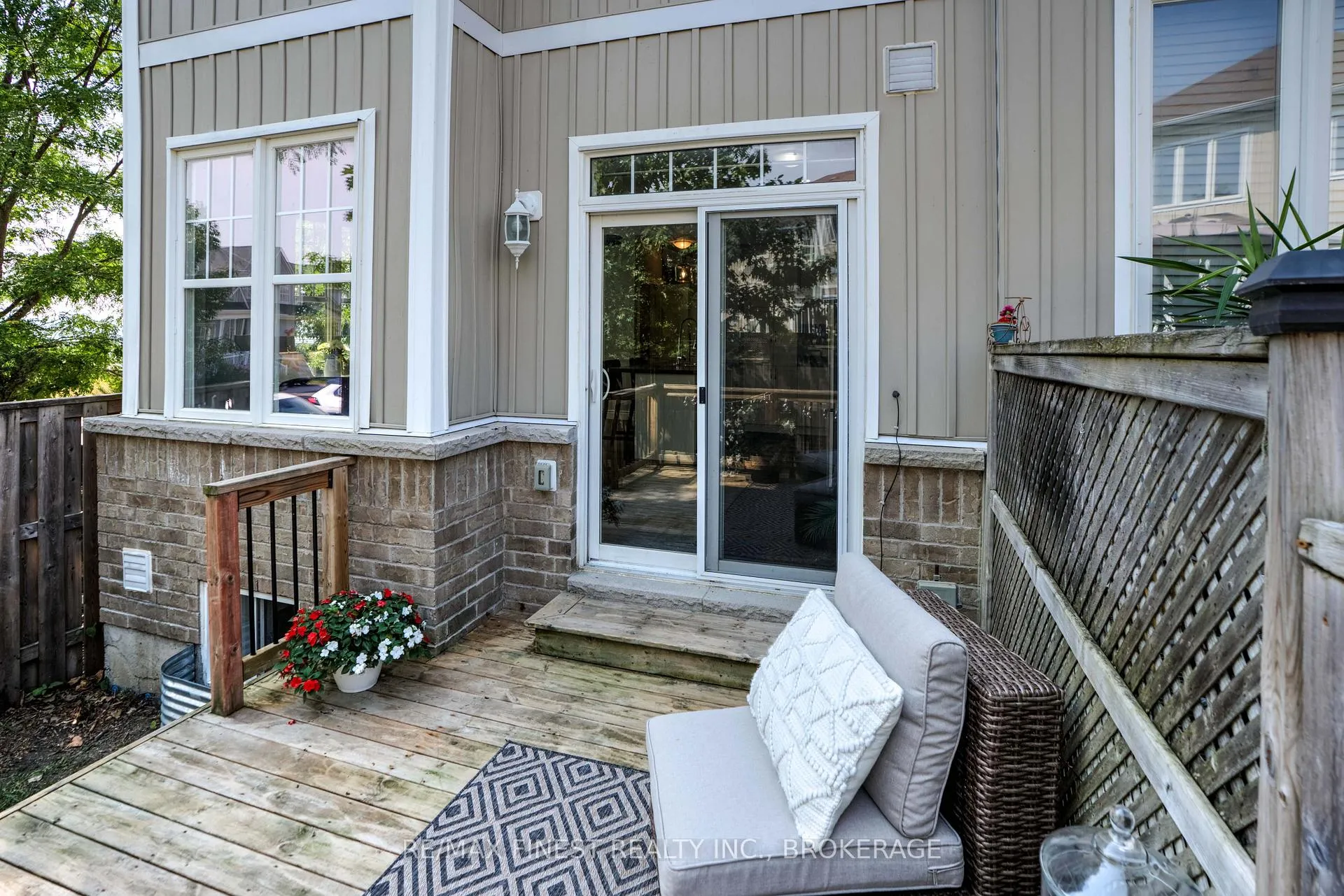 Photo 13 of 755 Newmarket Lane, Kingston, East of Sir John A. Blvd — HOMEH