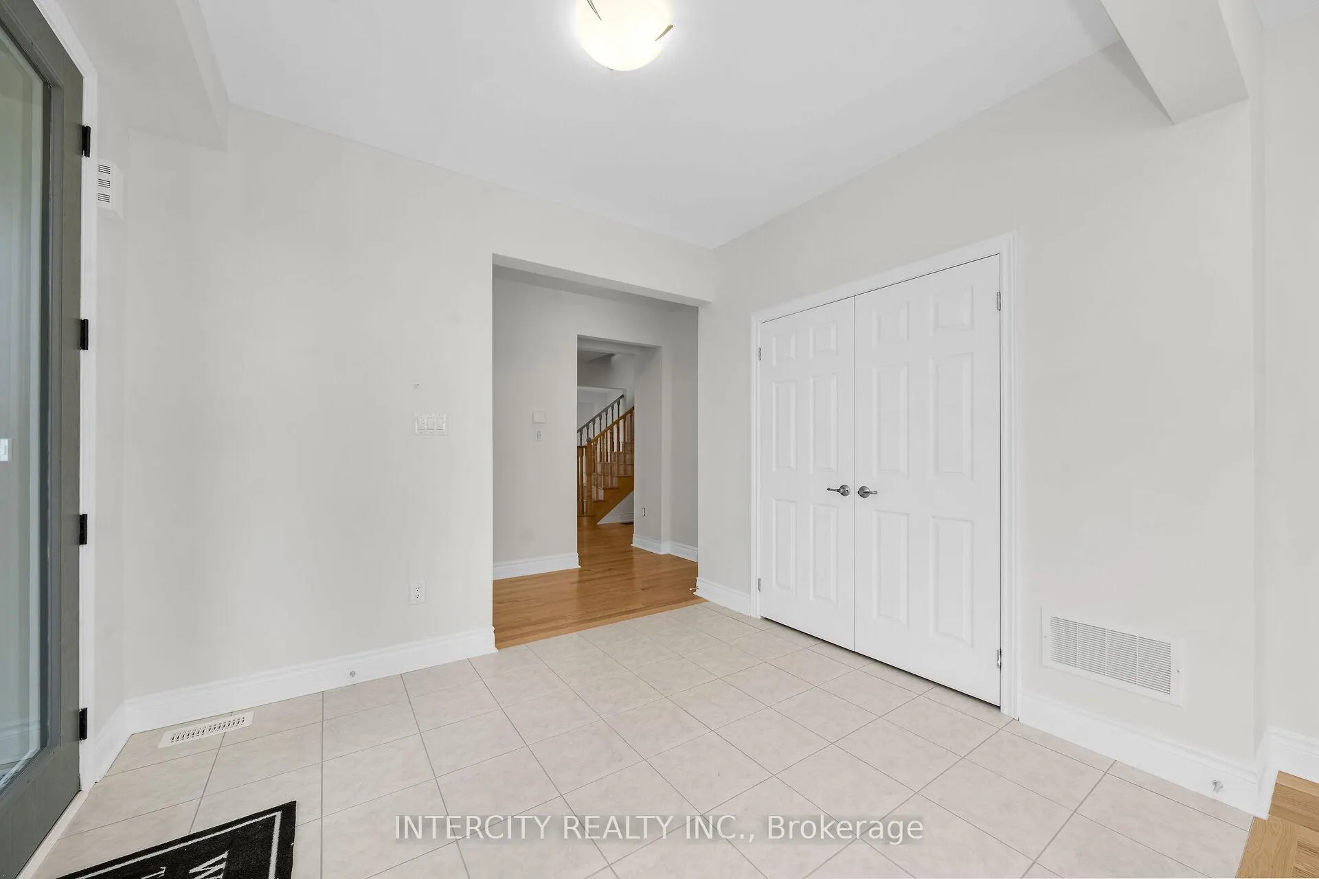 Photo 6 of Unit Lot 198, 65 Goodview Drive, Brampton, Sandringham-Wellington North — HOMEH