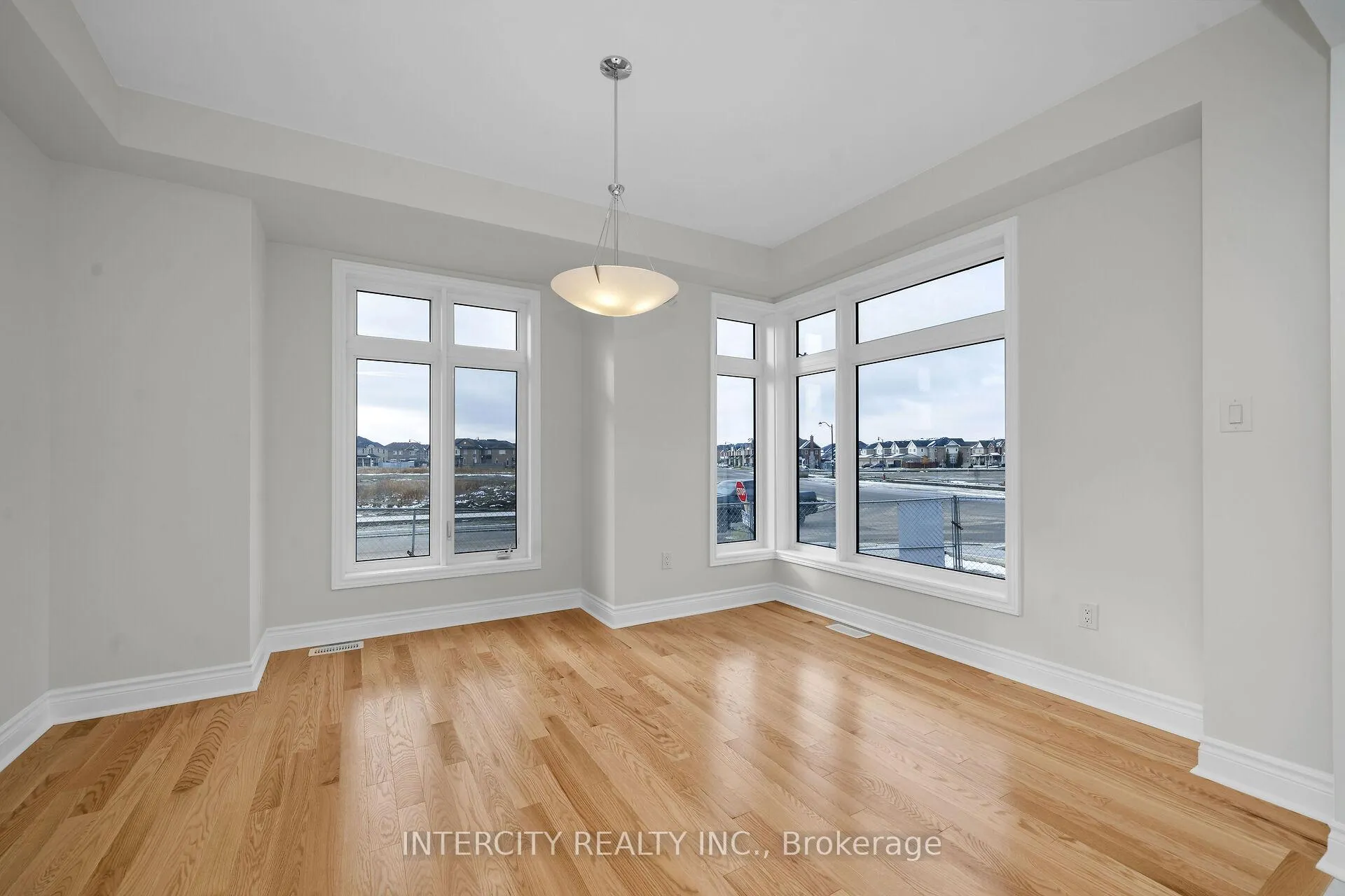 Photo 7 of Unit Lot 198, 65 Goodview Drive, Brampton, Sandringham-Wellington North — HOMEH