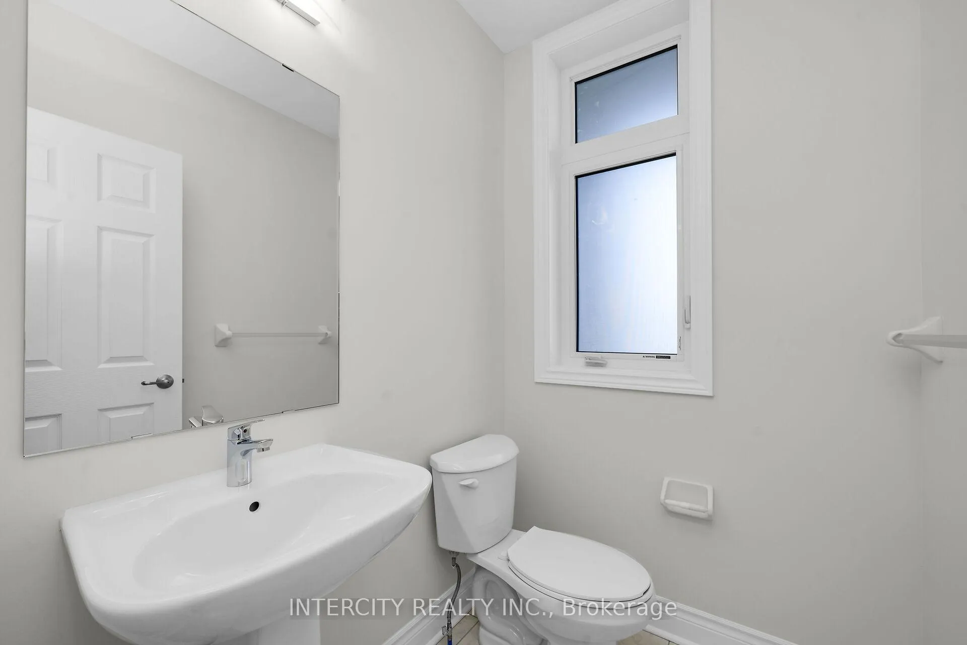 Photo 17 of Unit Lot 198, 65 Goodview Drive, Brampton, Sandringham-Wellington North — HOMEH
