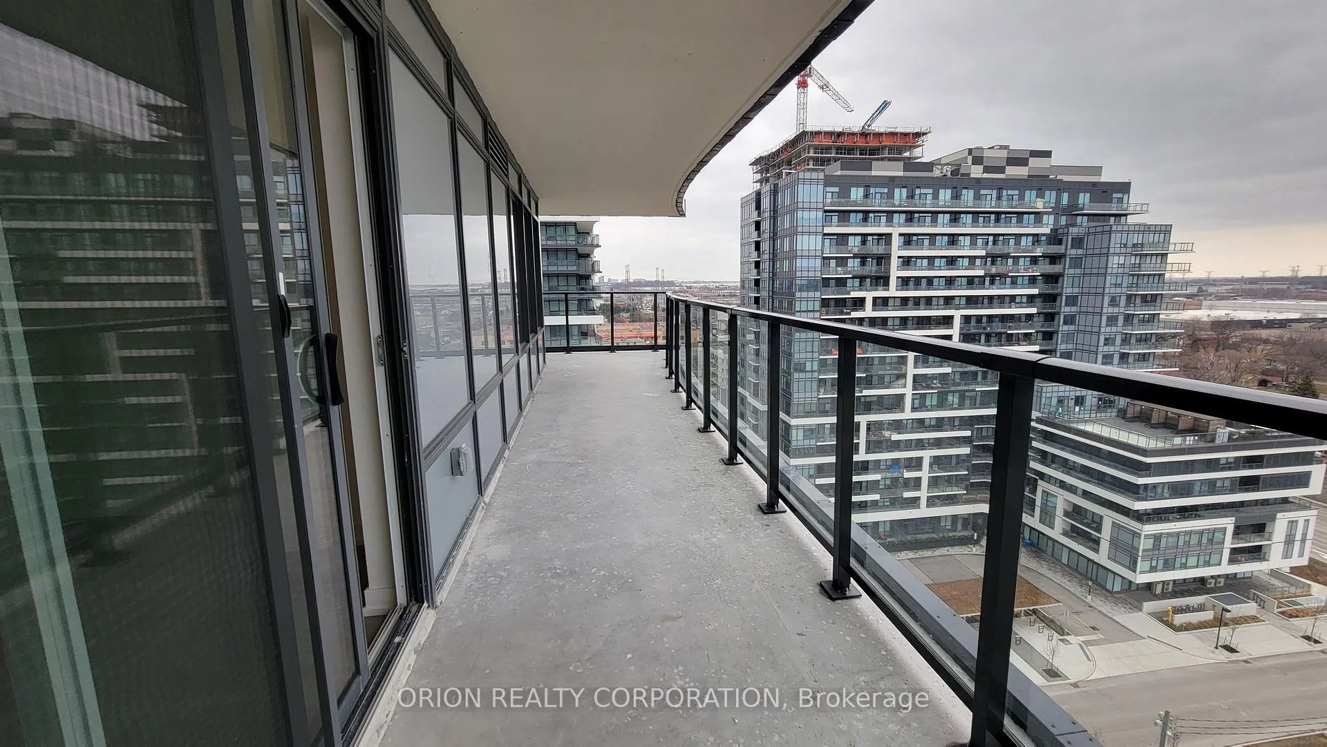 Photo 13 of Unit 1304, 1435 Celebration Drive, Pickering, Bay Ridges — HOMEH