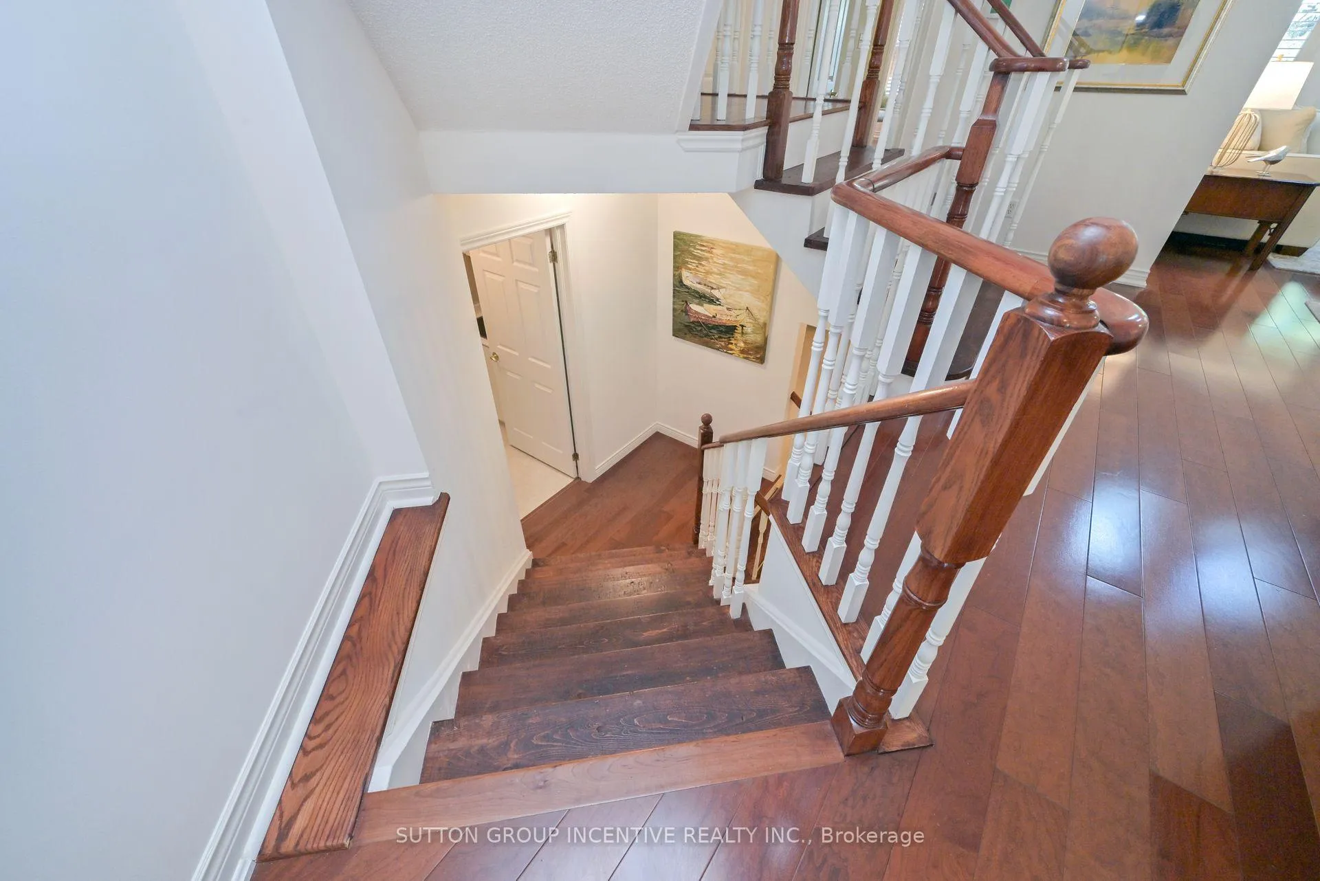 Photo 18 of 15 Sunset Boulevard, New Tecumseth, Alliston — HOMEH
