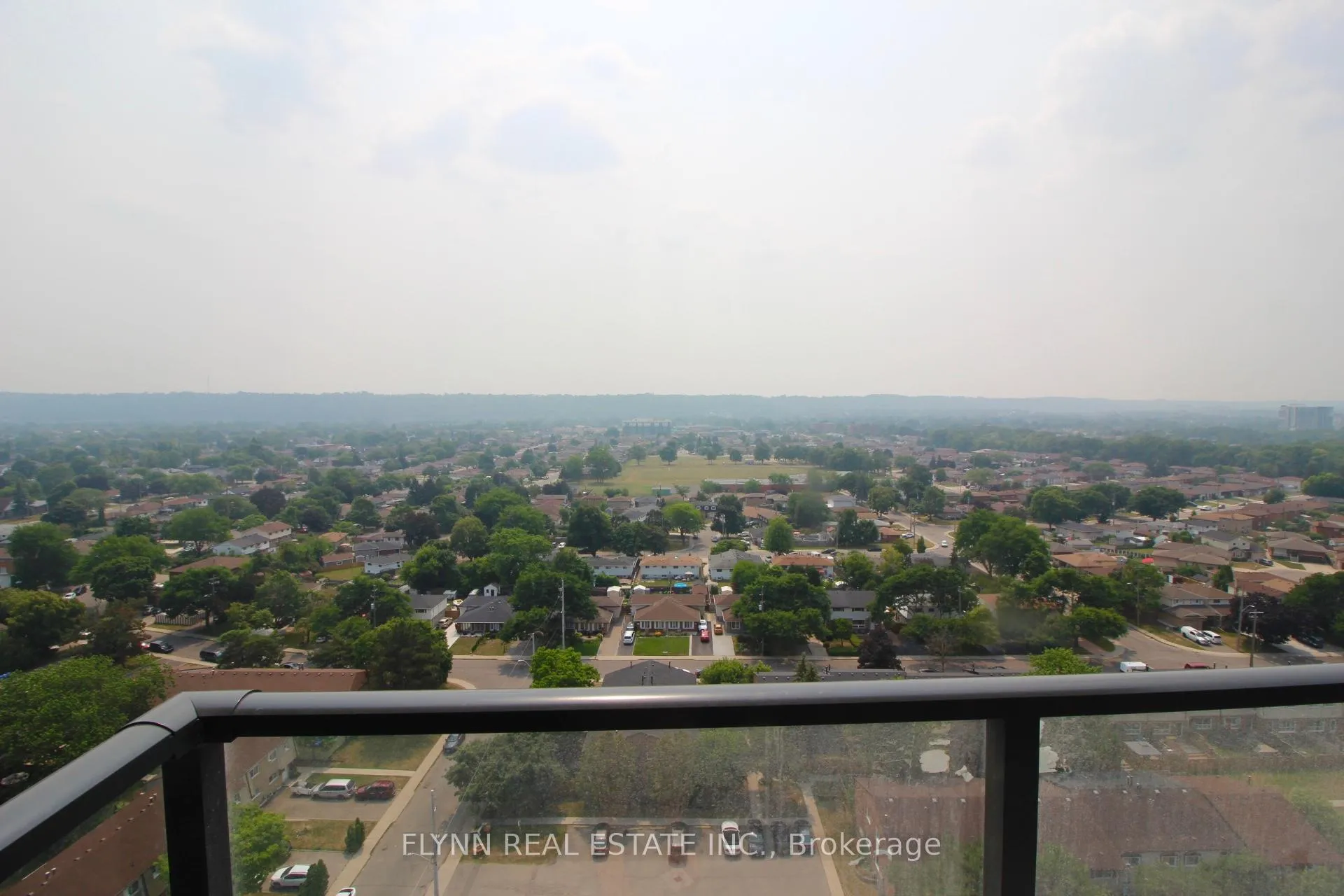 Photo 15 of Unit 1518, 2782 Barton Street E, Hamilton, Riverdale — HOMEH