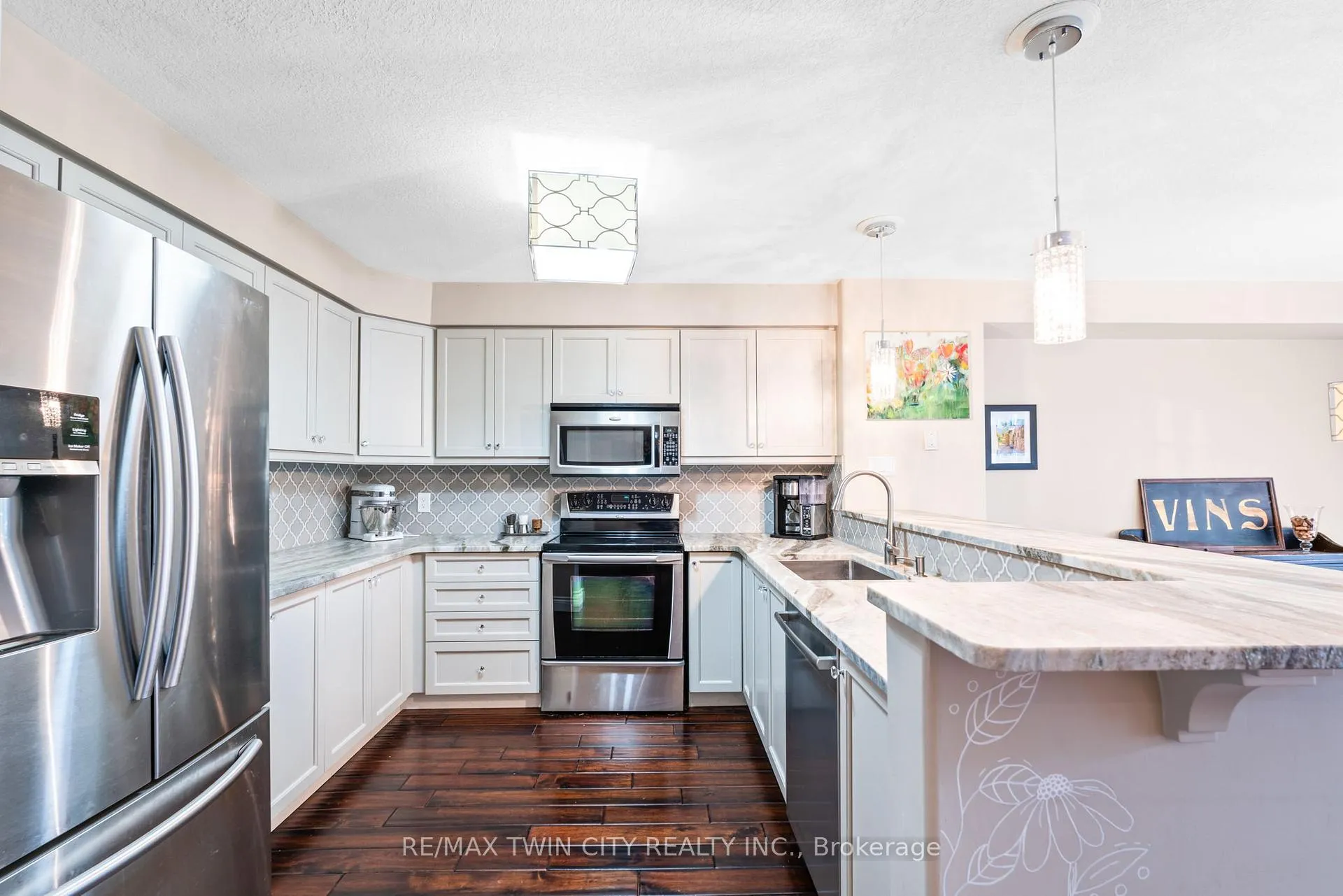 Photo 7 of Unit 33, 460 Woolwich Street, Waterloo — HOMEH