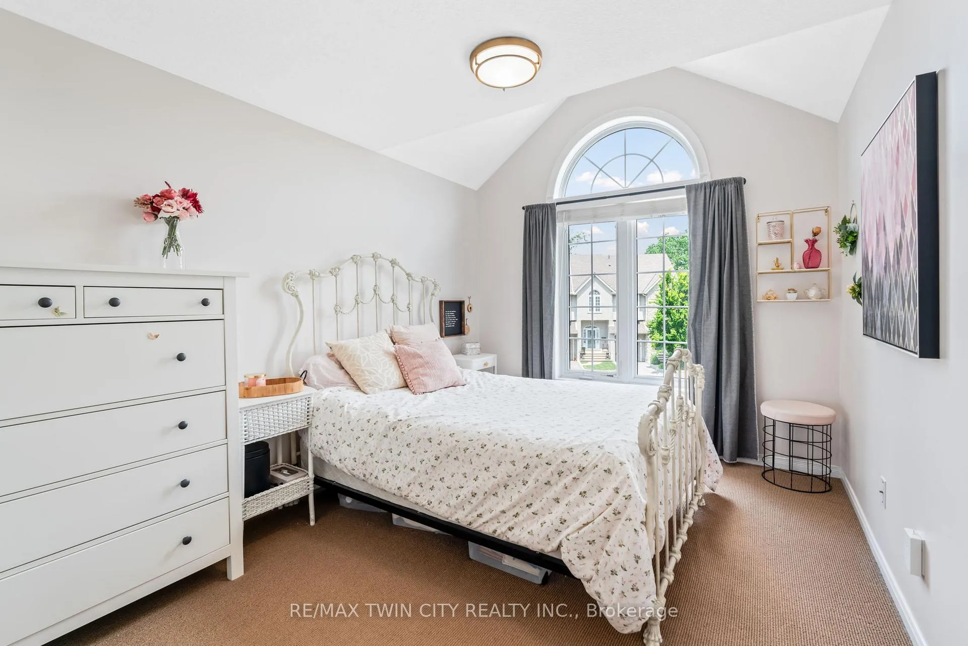 Photo 15 of Unit 33, 460 Woolwich Street, Waterloo — HOMEH