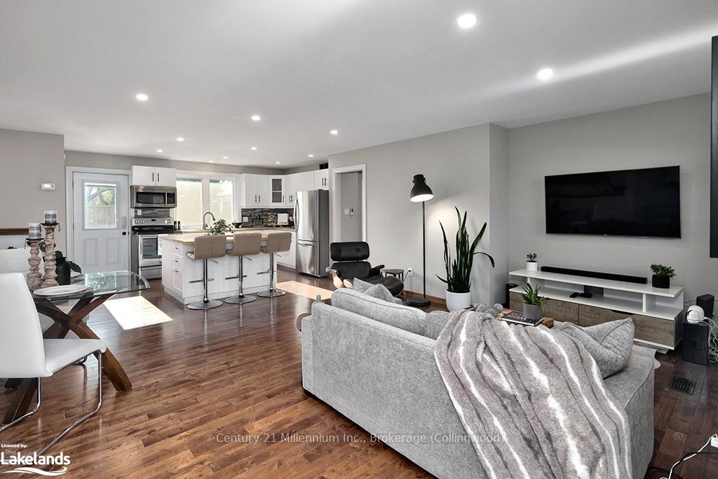 Photo 21 of 73 Arthur Street, Blue Mountains — HOMEH