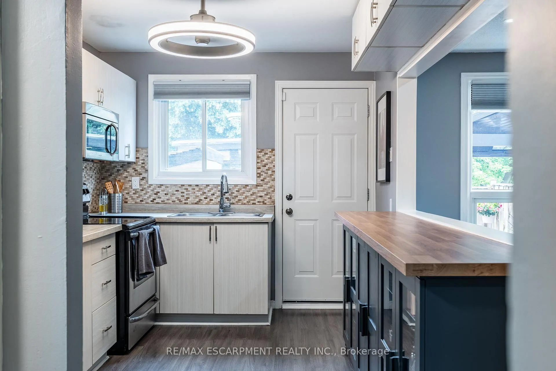 Photo 4 of Unit 42, 1350 Limeridge Road E, Hamilton, Trenholme — HOMEH