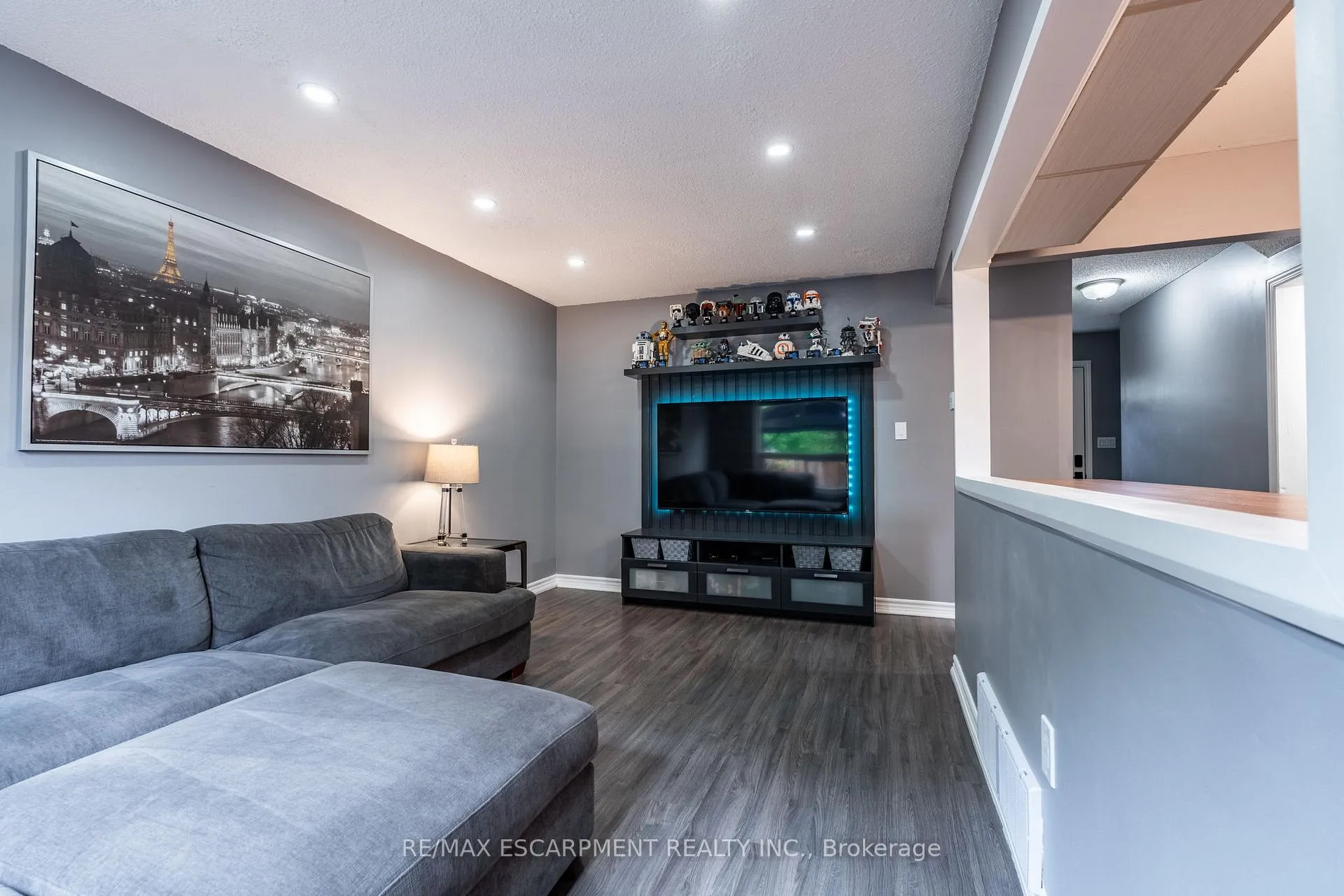 Photo 9 of Unit 42, 1350 Limeridge Road E, Hamilton, Trenholme — HOMEH