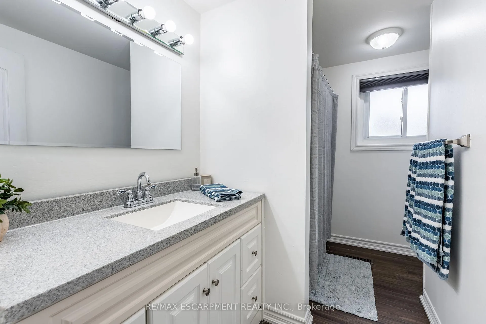 Photo 19 of Unit 42, 1350 Limeridge Road E, Hamilton, Trenholme — HOMEH