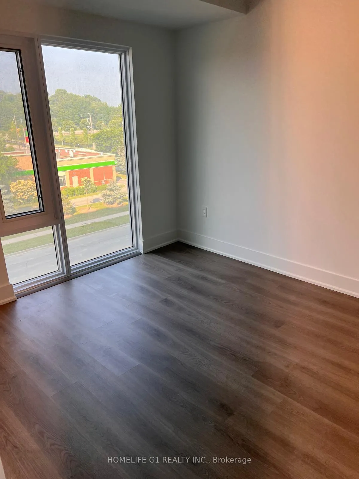 Photo 7 of Unit 424, 575 Conklin Road, Brant, Brantford Twp — HOMEH