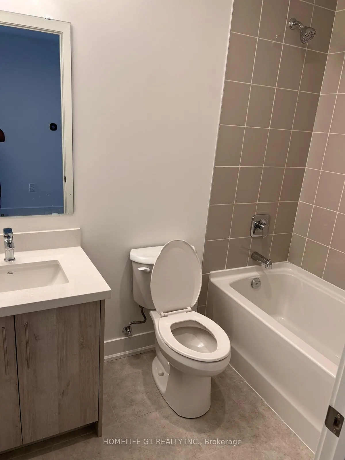 Photo 11 of Unit 424, 575 Conklin Road, Brant, Brantford Twp — HOMEH