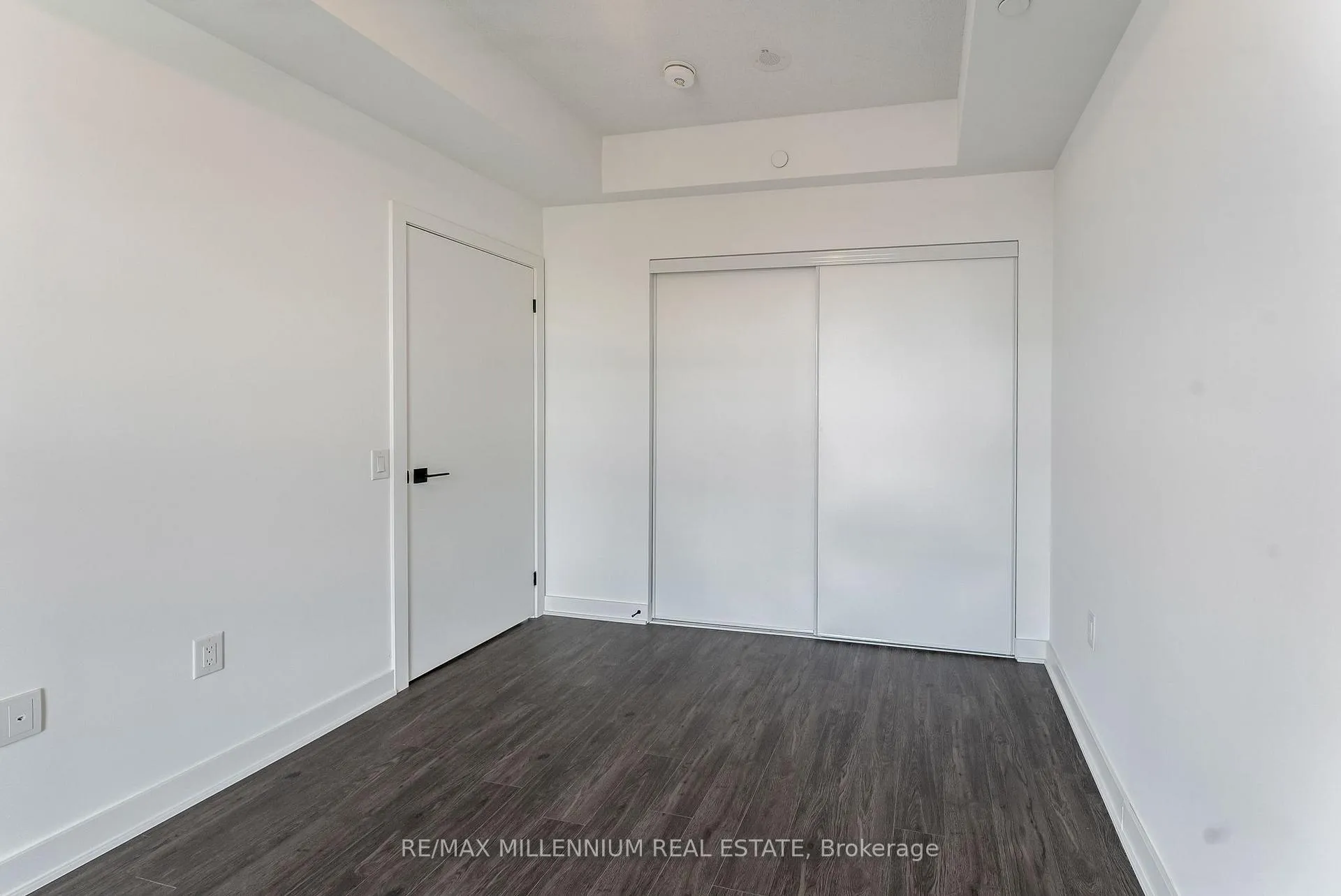 Photo 23 of Unit 208, 2782 Barton Street E, Hamilton, Riverdale — HOMEH