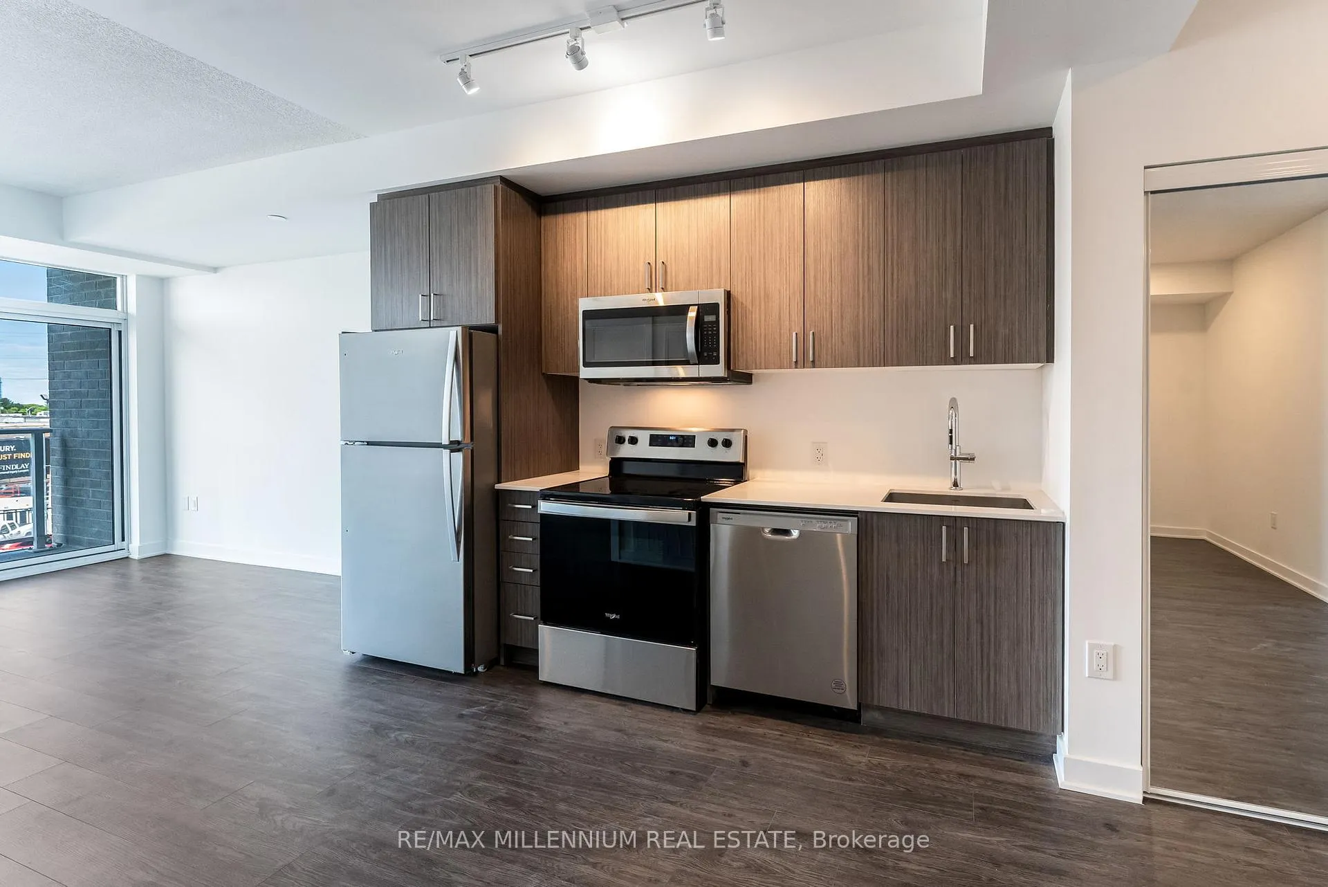 Photo 29 of Unit 208, 2782 Barton Street E, Hamilton, Riverdale — HOMEH
