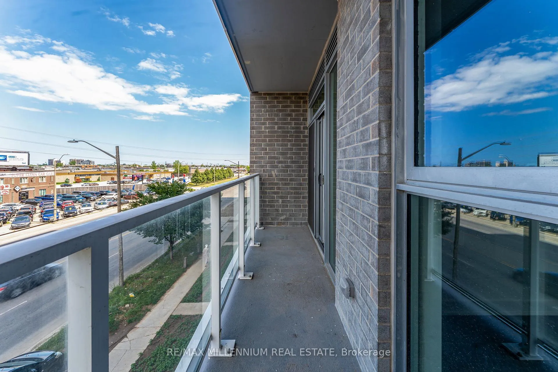 Photo 33 of Unit 208, 2782 Barton Street E, Hamilton, Riverdale — HOMEH